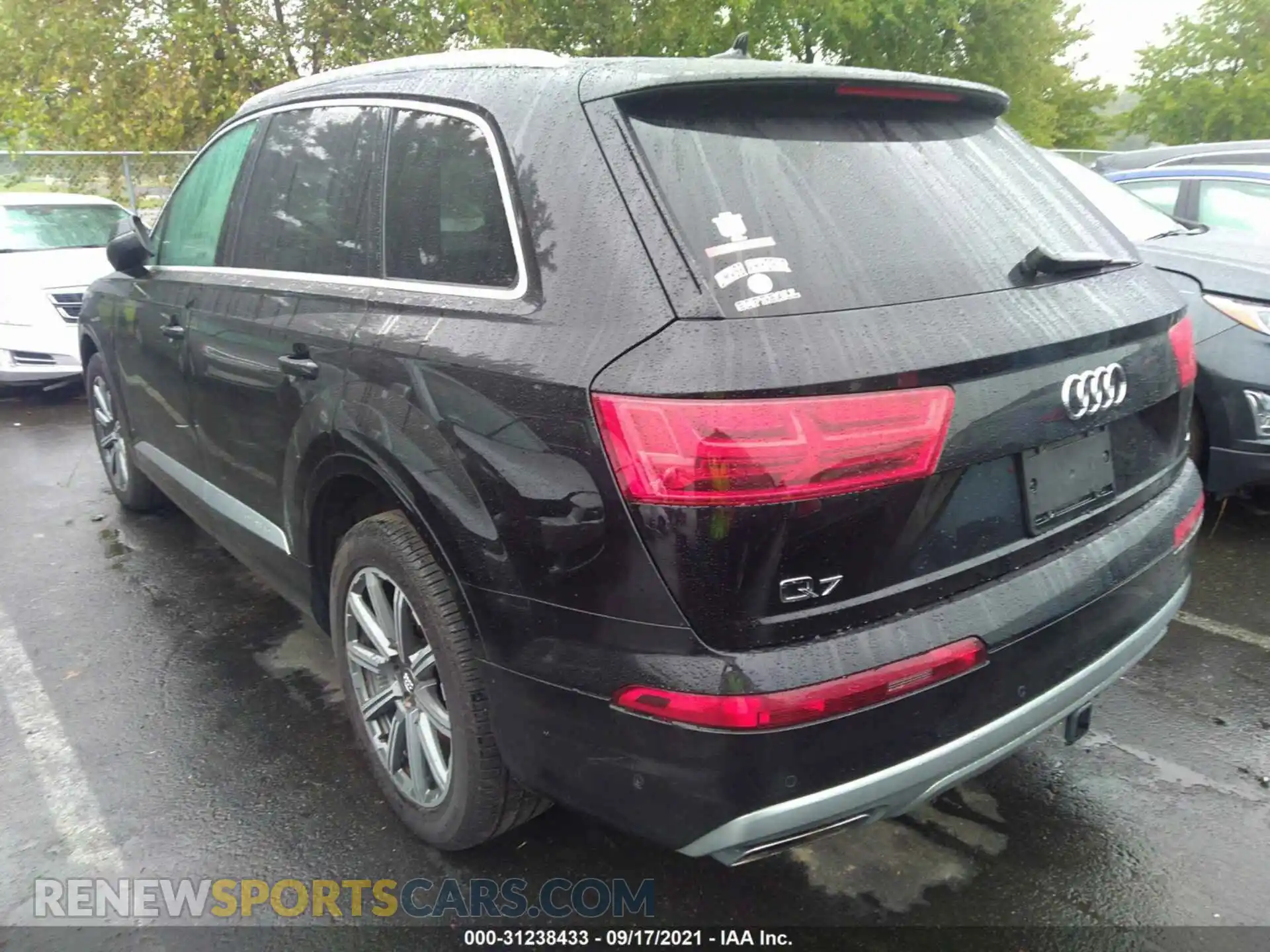 3 Photograph of a damaged car WA1LAAF76KD048435 AUDI Q7 2019