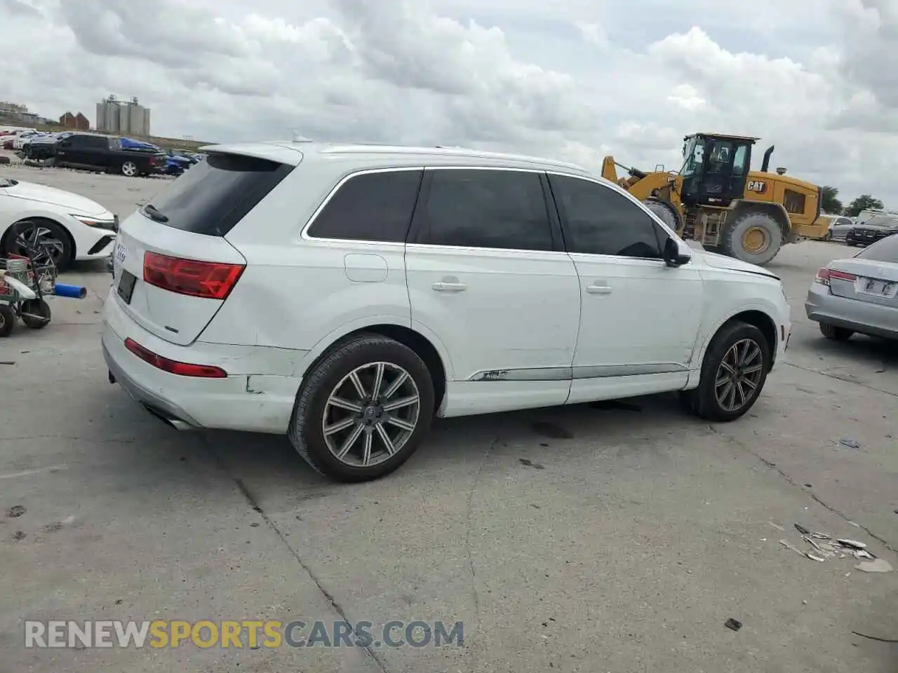 3 Photograph of a damaged car WA1LAAF76KD048936 AUDI Q7 2019