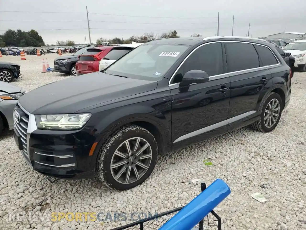 1 Photograph of a damaged car WA1LAAF77KD021194 AUDI Q7 2019