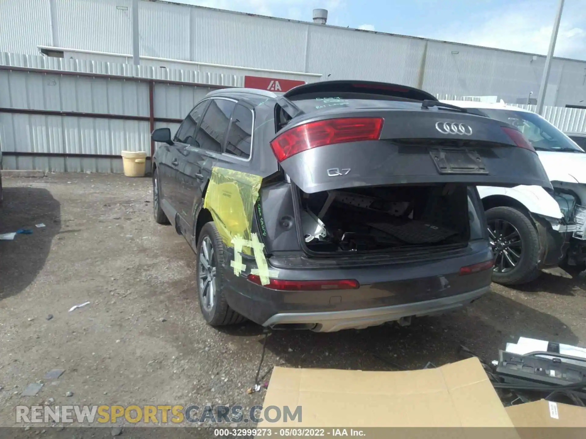 3 Photograph of a damaged car WA1LAAF77KD022619 AUDI Q7 2019
