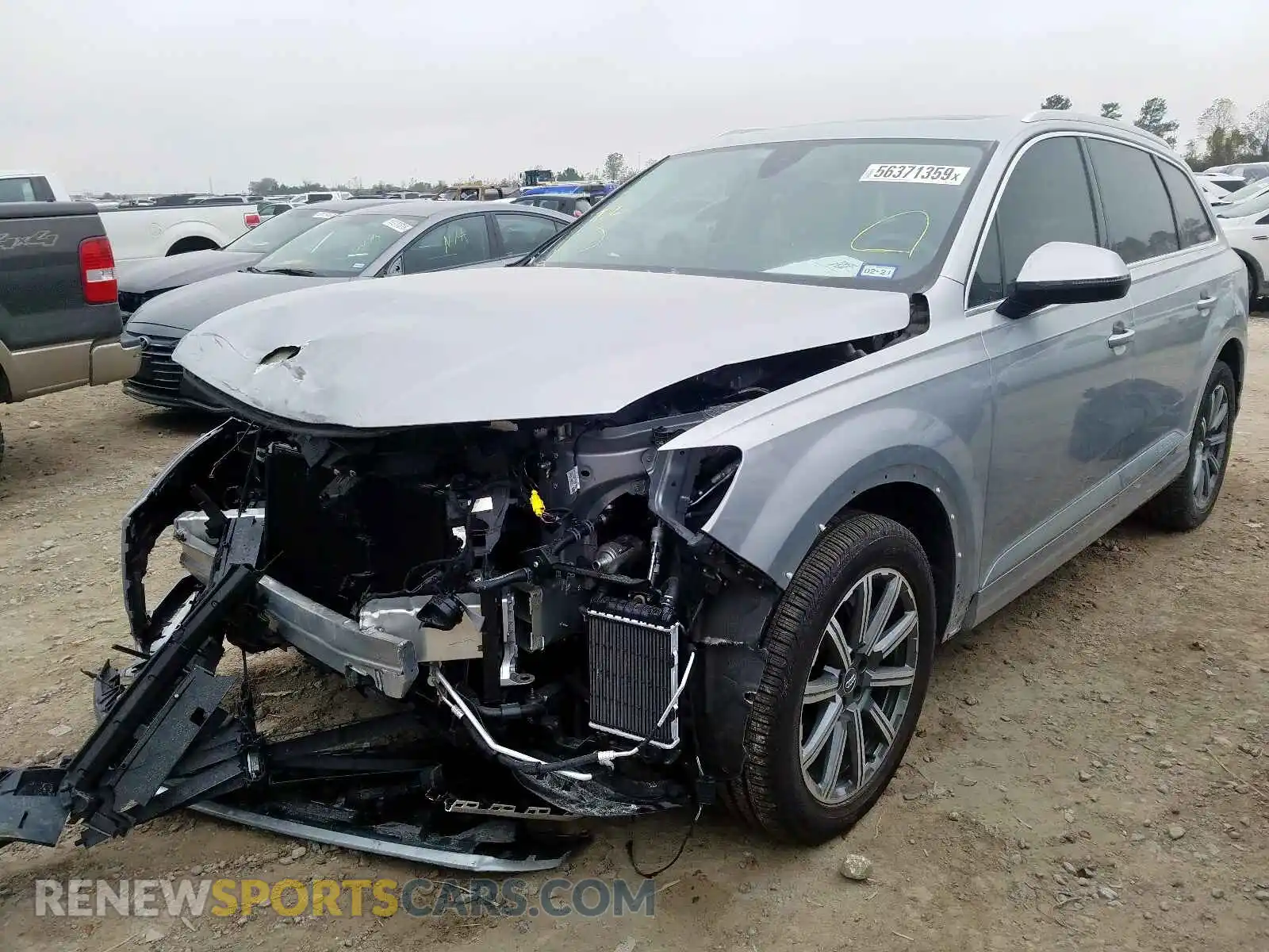 2 Photograph of a damaged car WA1LAAF78KD004467 AUDI Q7 2019