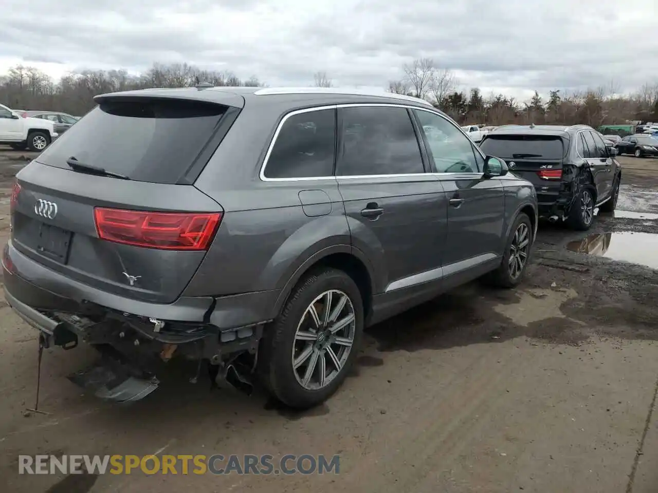 3 Photograph of a damaged car WA1LAAF7XKD013901 AUDI Q7 2019