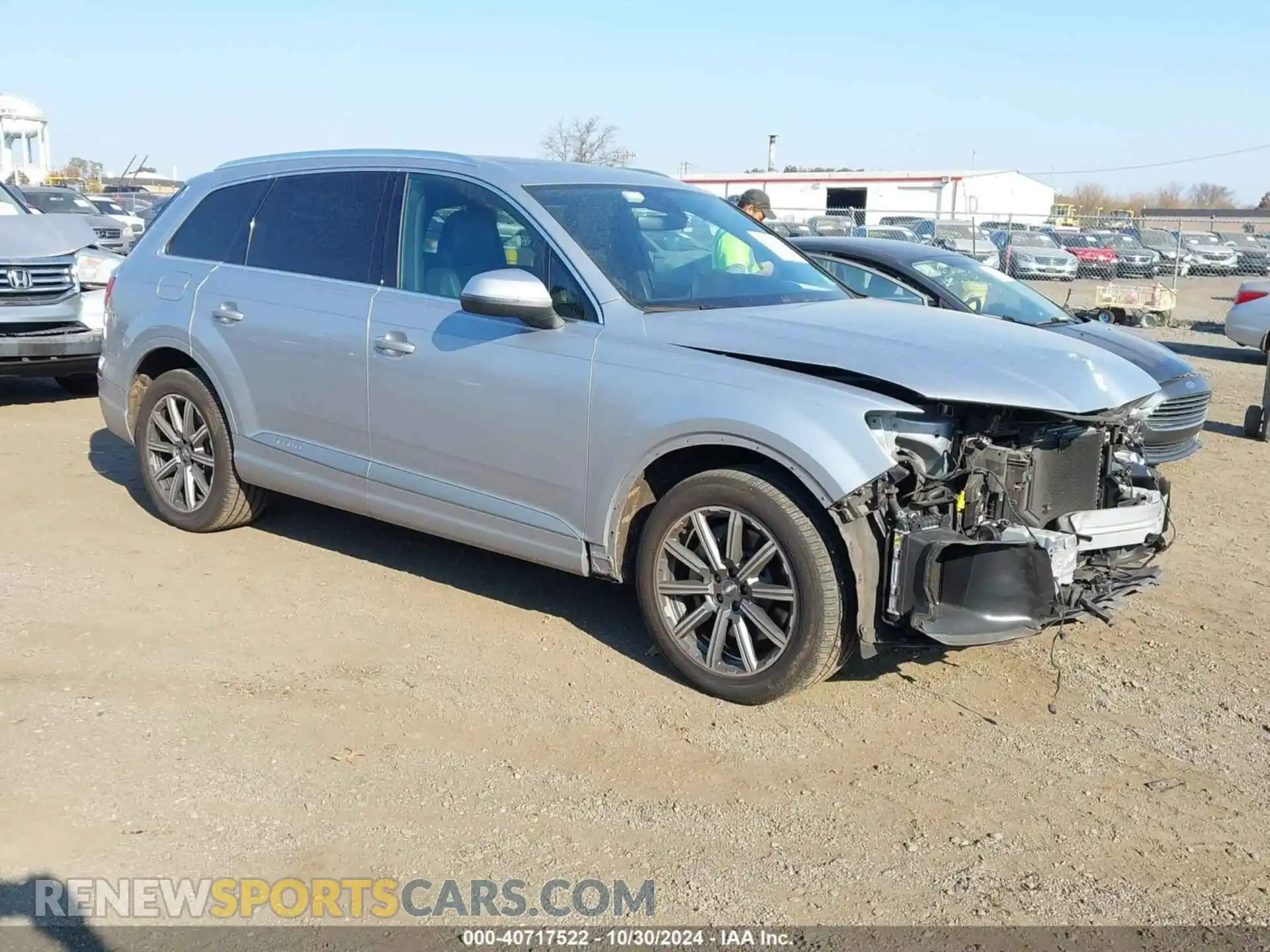 1 Photograph of a damaged car WA1LAAF7XKD020122 AUDI Q7 2019