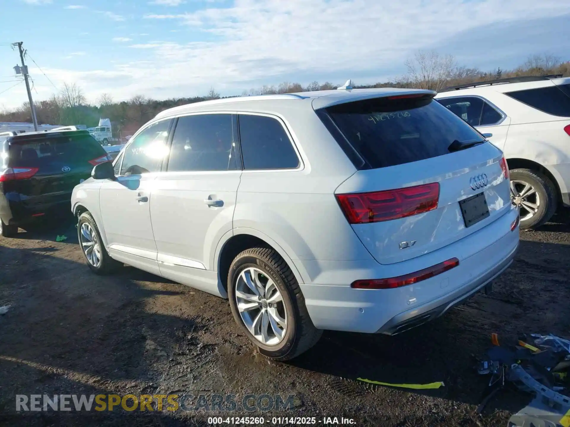 3 Photograph of a damaged car WA1LABF78KD016169 AUDI Q7 2019
