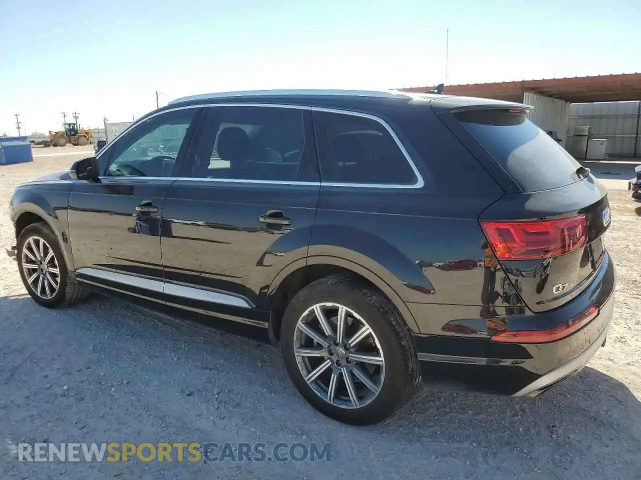 2 Photograph of a damaged car WA1LABF7XKD039307 AUDI Q7 2019