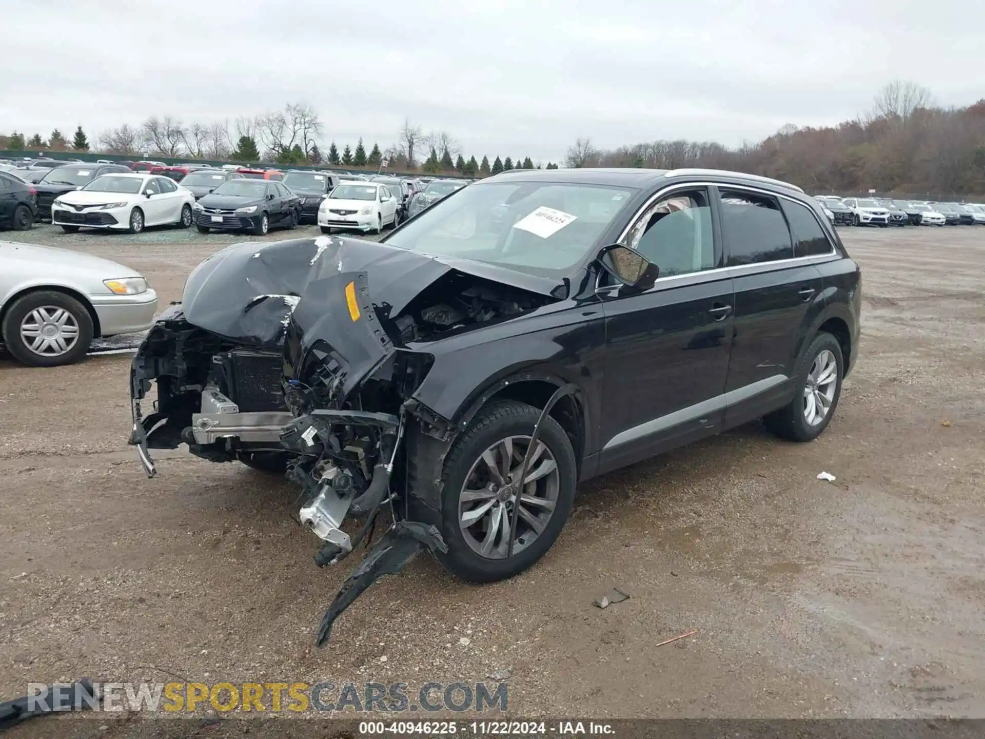 2 Photograph of a damaged car WA1LHAF70KD039077 AUDI Q7 2019