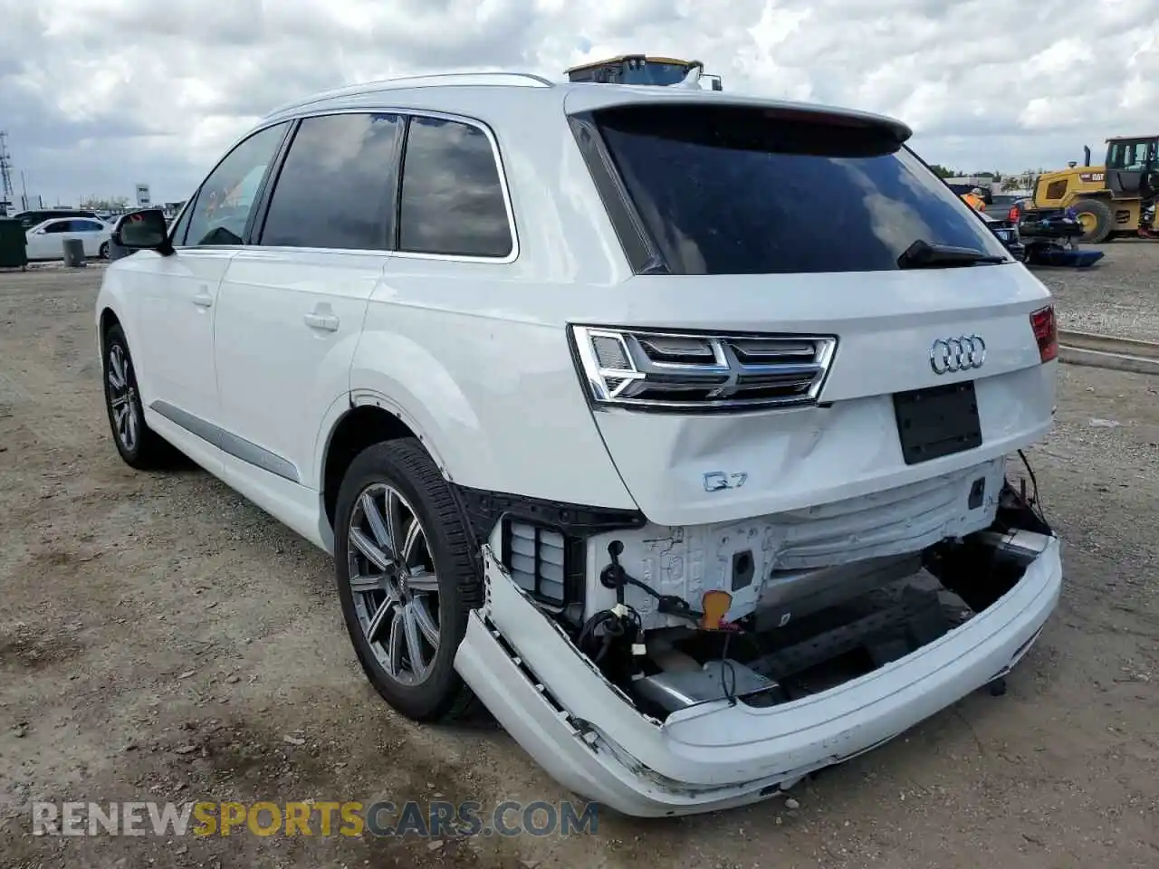 3 Photograph of a damaged car WA1LHAF70KD045722 AUDI Q7 2019