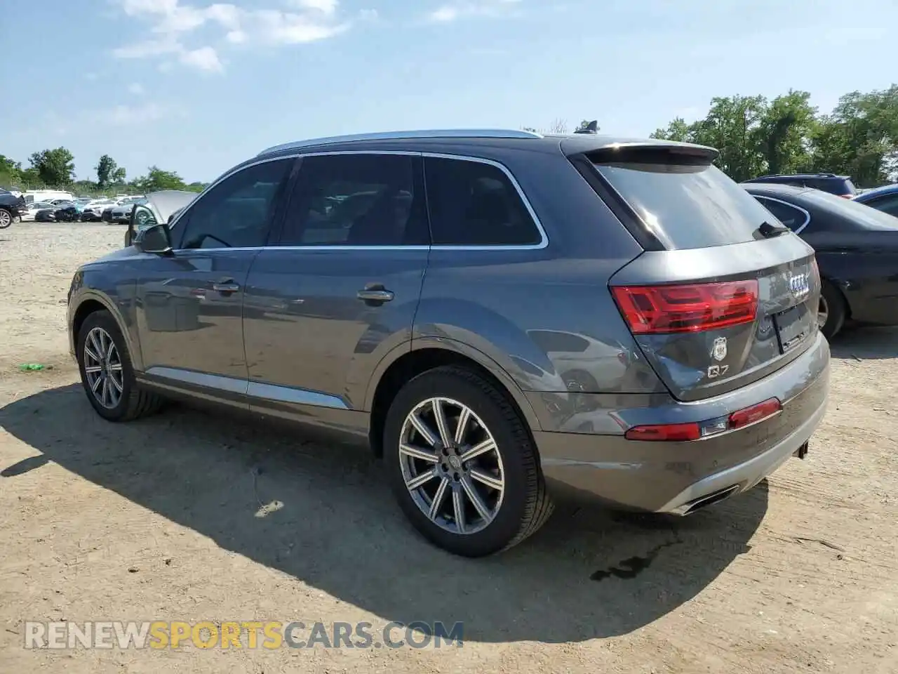 2 Photograph of a damaged car WA1LHAF71KD023938 AUDI Q7 2019