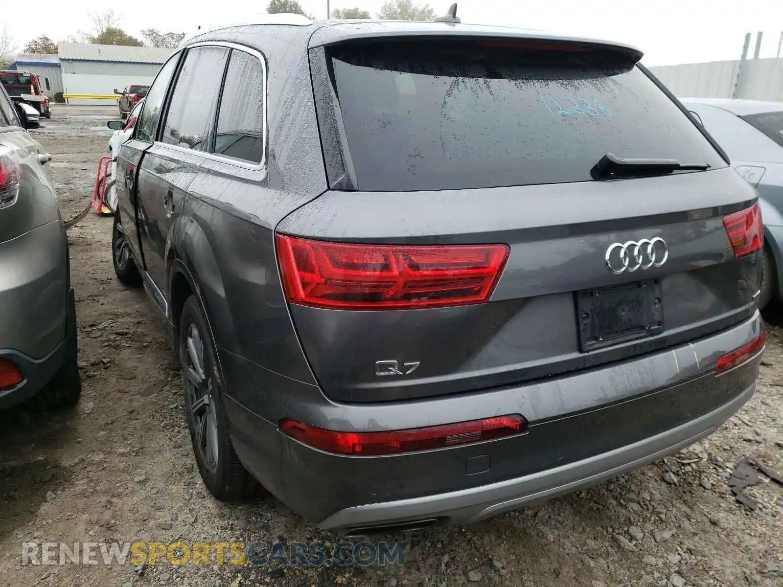 3 Photograph of a damaged car WA1LHAF72KD029831 AUDI Q7 2019