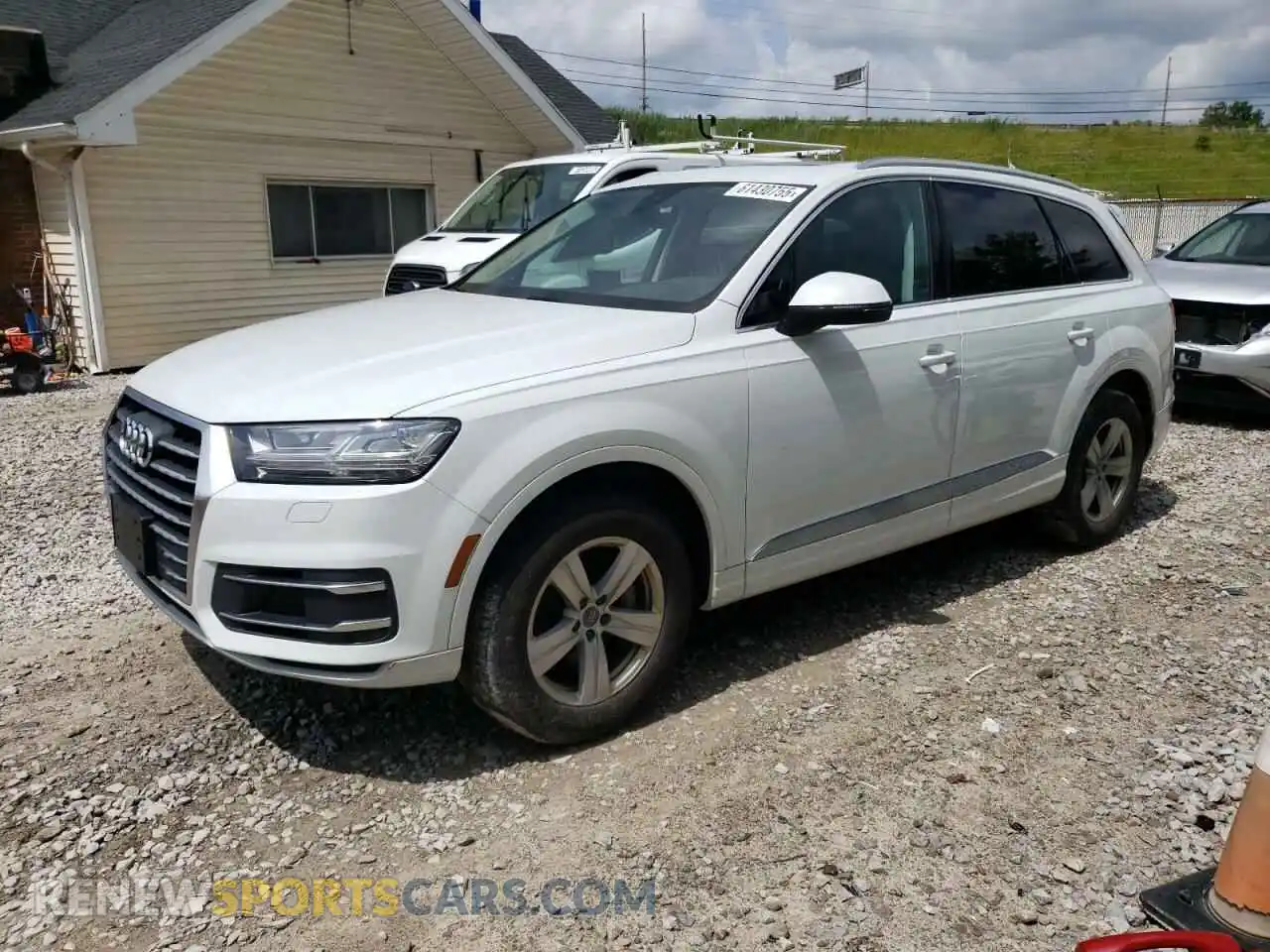 1 Photograph of a damaged car WA1LHAF73KD036495 AUDI Q7 2019