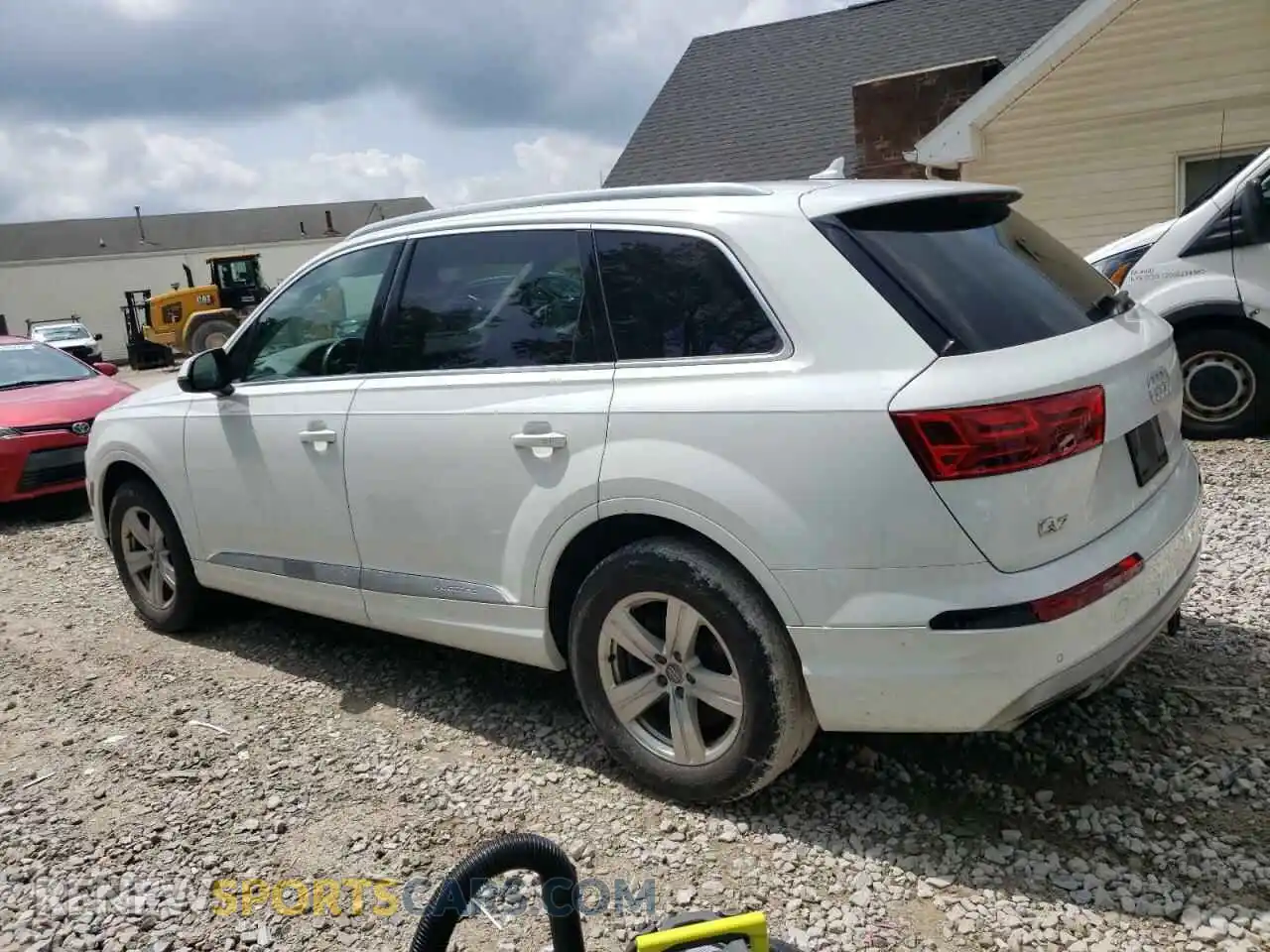 2 Photograph of a damaged car WA1LHAF73KD036495 AUDI Q7 2019