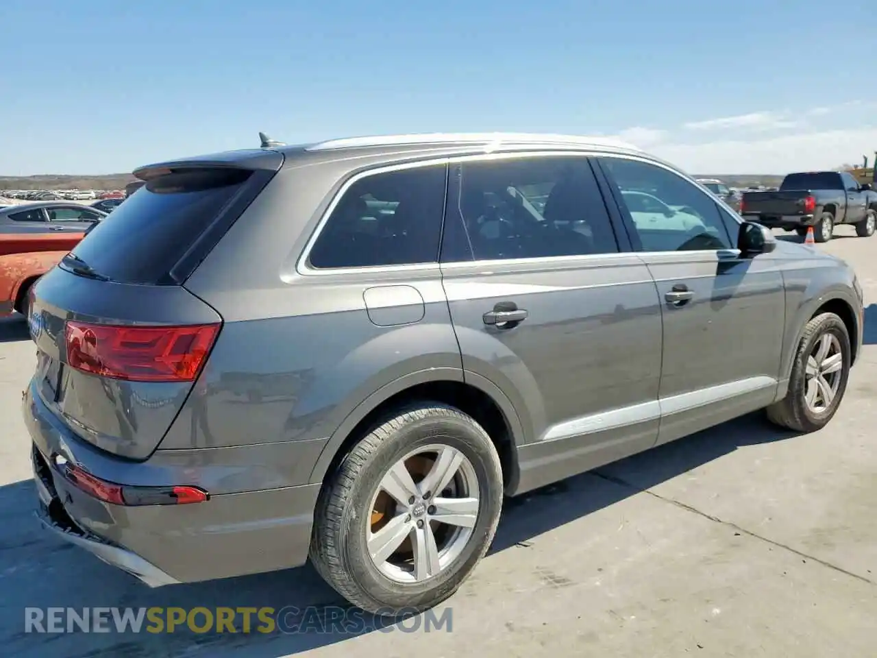 3 Photograph of a damaged car WA1LHAF74KD024338 AUDI Q7 2019