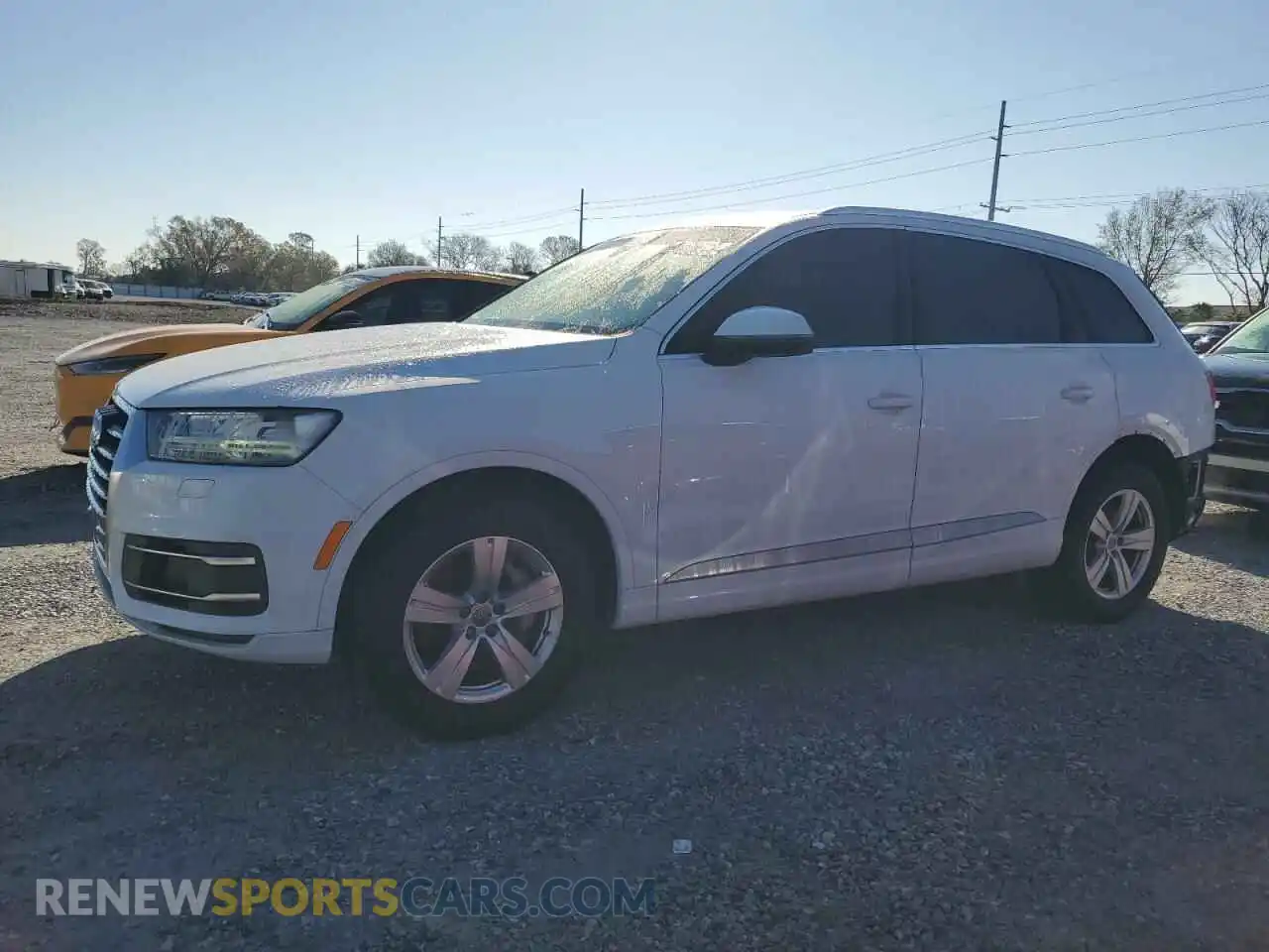 1 Photograph of a damaged car WA1LHAF74KD026218 AUDI Q7 2019