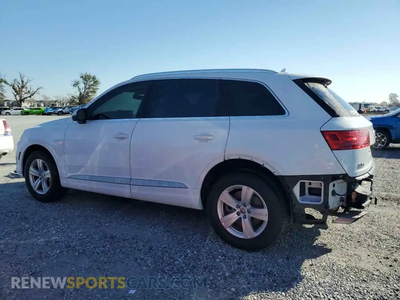 2 Photograph of a damaged car WA1LHAF74KD026218 AUDI Q7 2019