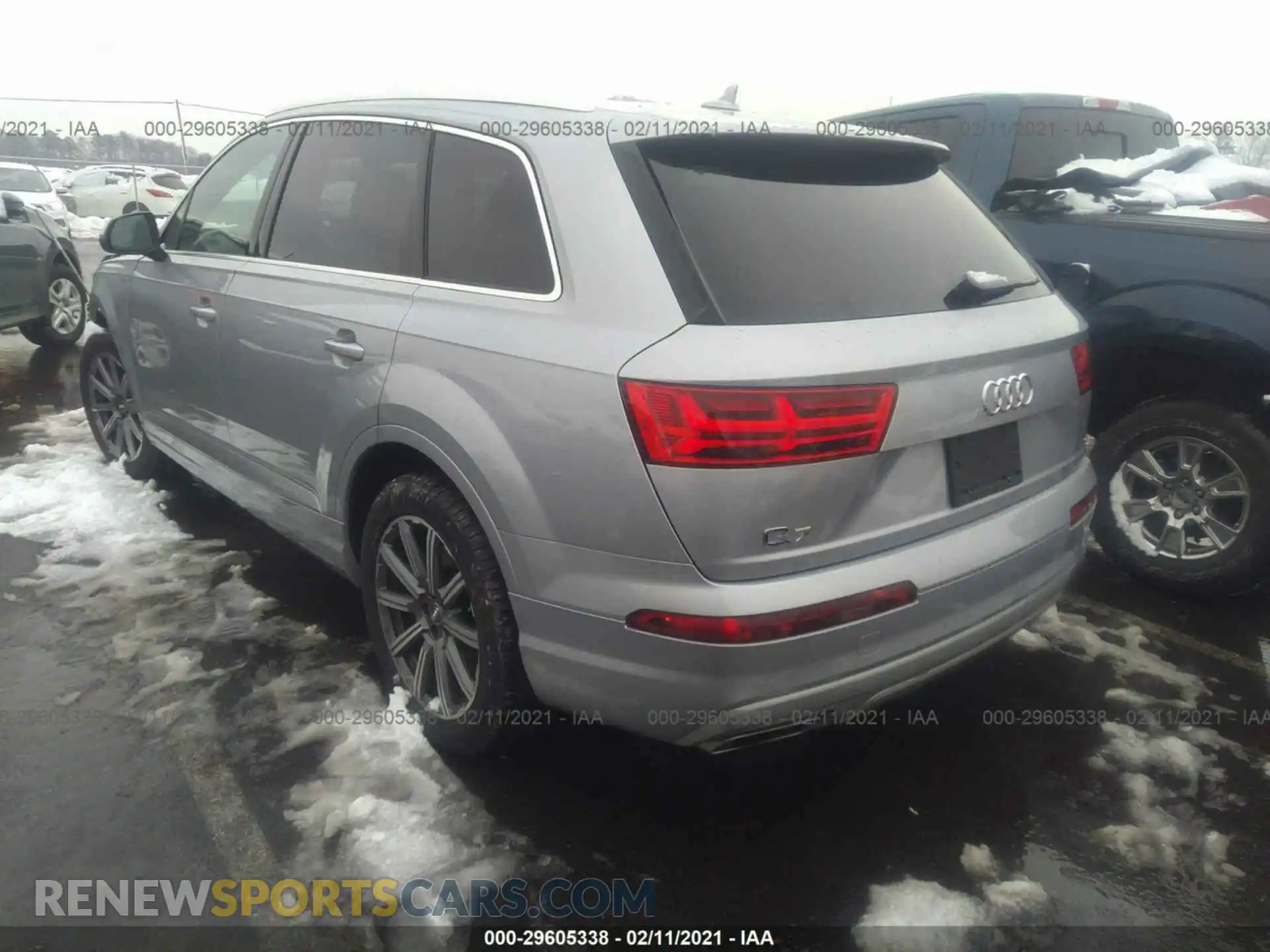 3 Photograph of a damaged car WA1LHAF74KD042712 AUDI Q7 2019