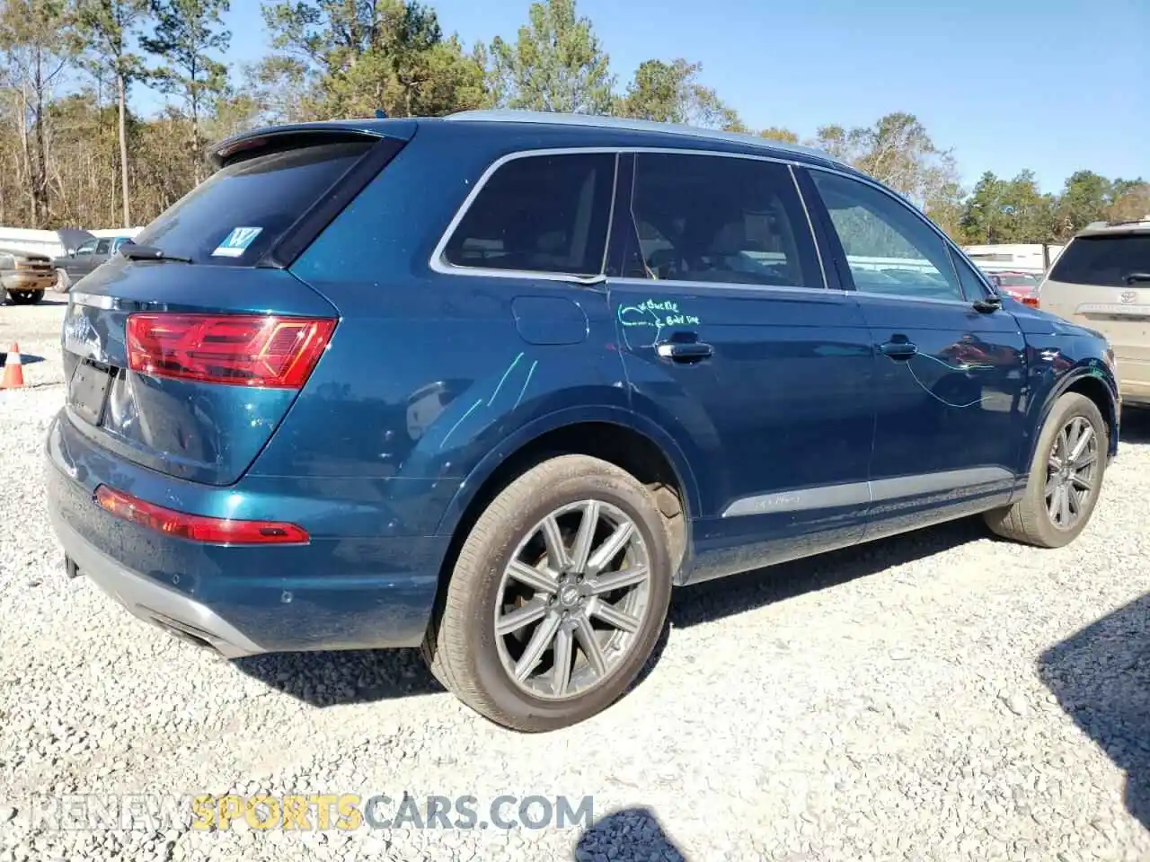 3 Photograph of a damaged car WA1LHAF75KD019858 AUDI Q7 2019