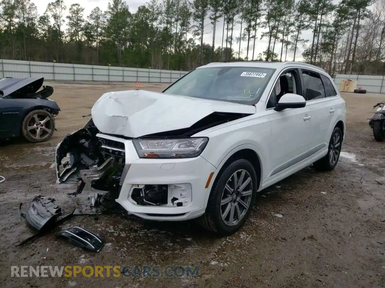 2 fotografías del automóvil dañado WA1LHAF76KD041996 AUDI Q7 2019