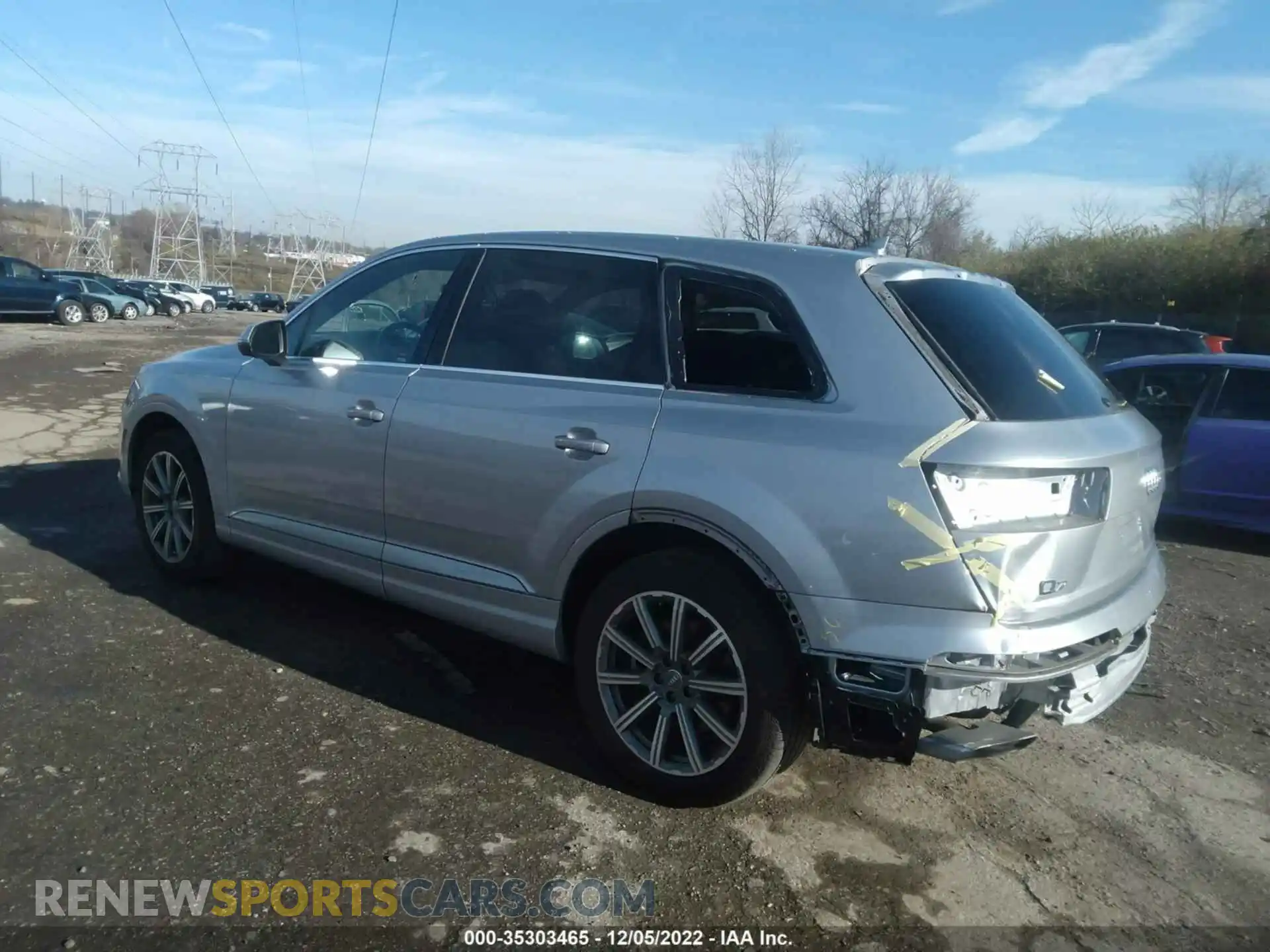 3 Photograph of a damaged car WA1LHAF76KD043635 AUDI Q7 2019