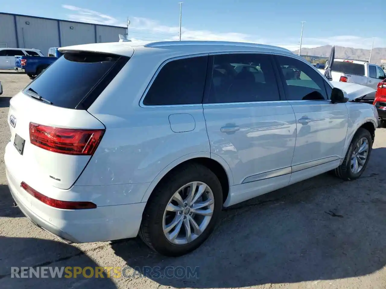 3 Photograph of a damaged car WA1LHAF77KD039125 AUDI Q7 2019
