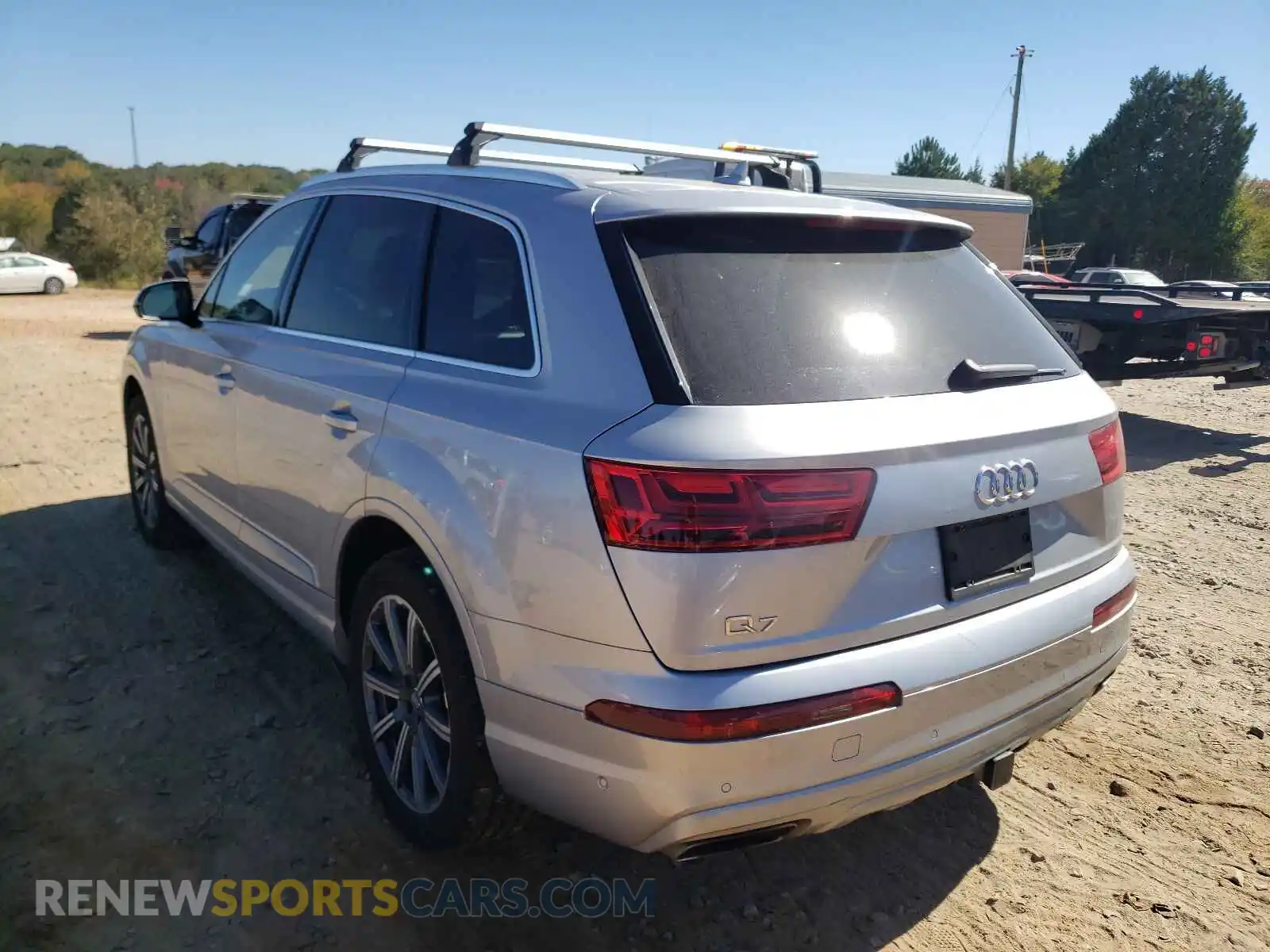 3 Photograph of a damaged car WA1LHAF78KD019451 AUDI Q7 2019