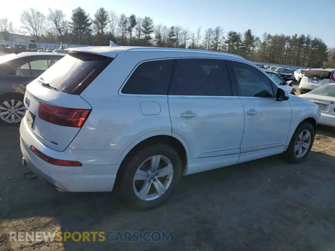 3 Photograph of a damaged car WA1LHAF78KD037058 AUDI Q7 2019