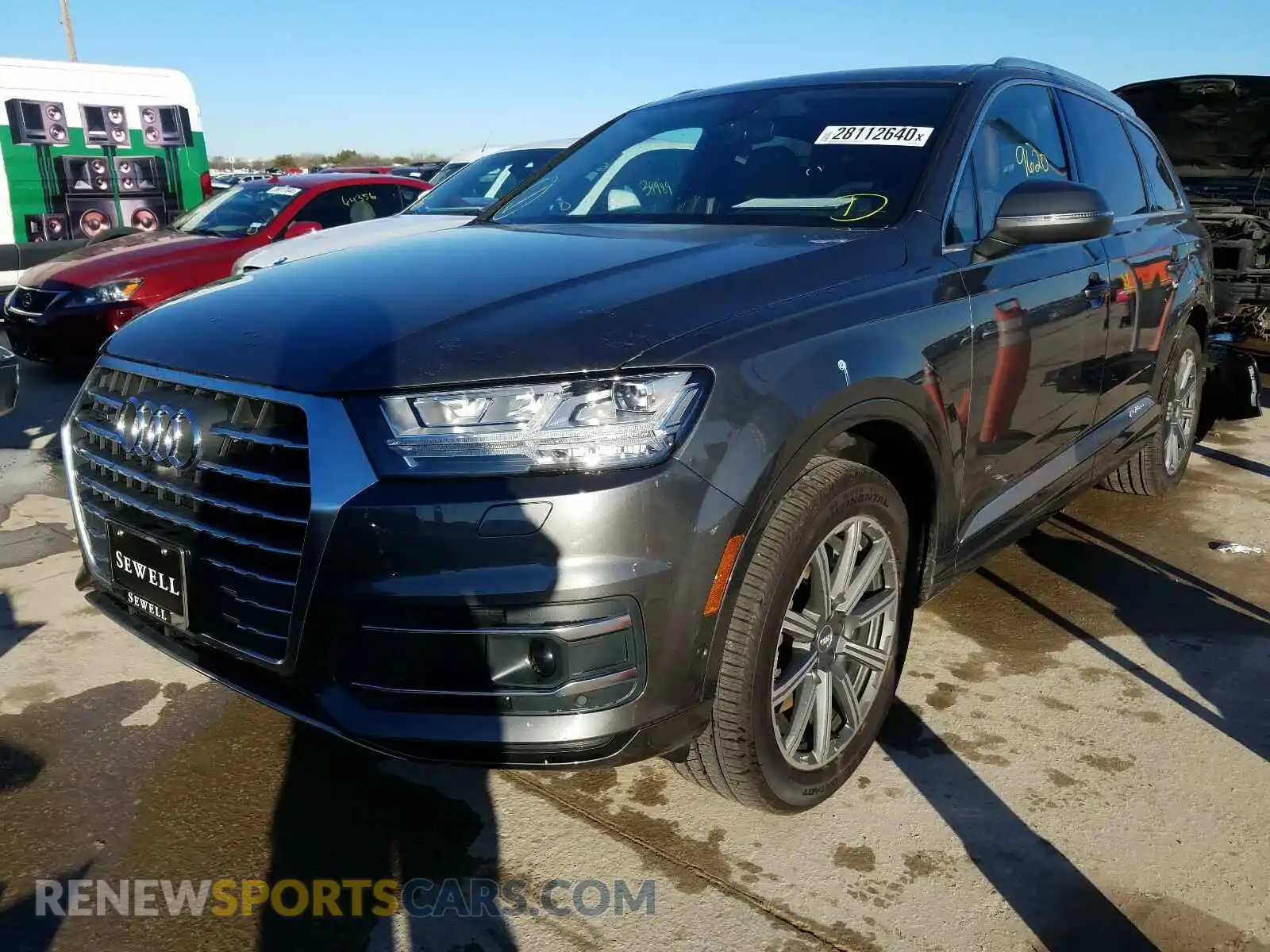 2 Photograph of a damaged car WA1LHAF78KD038016 AUDI Q7 2019