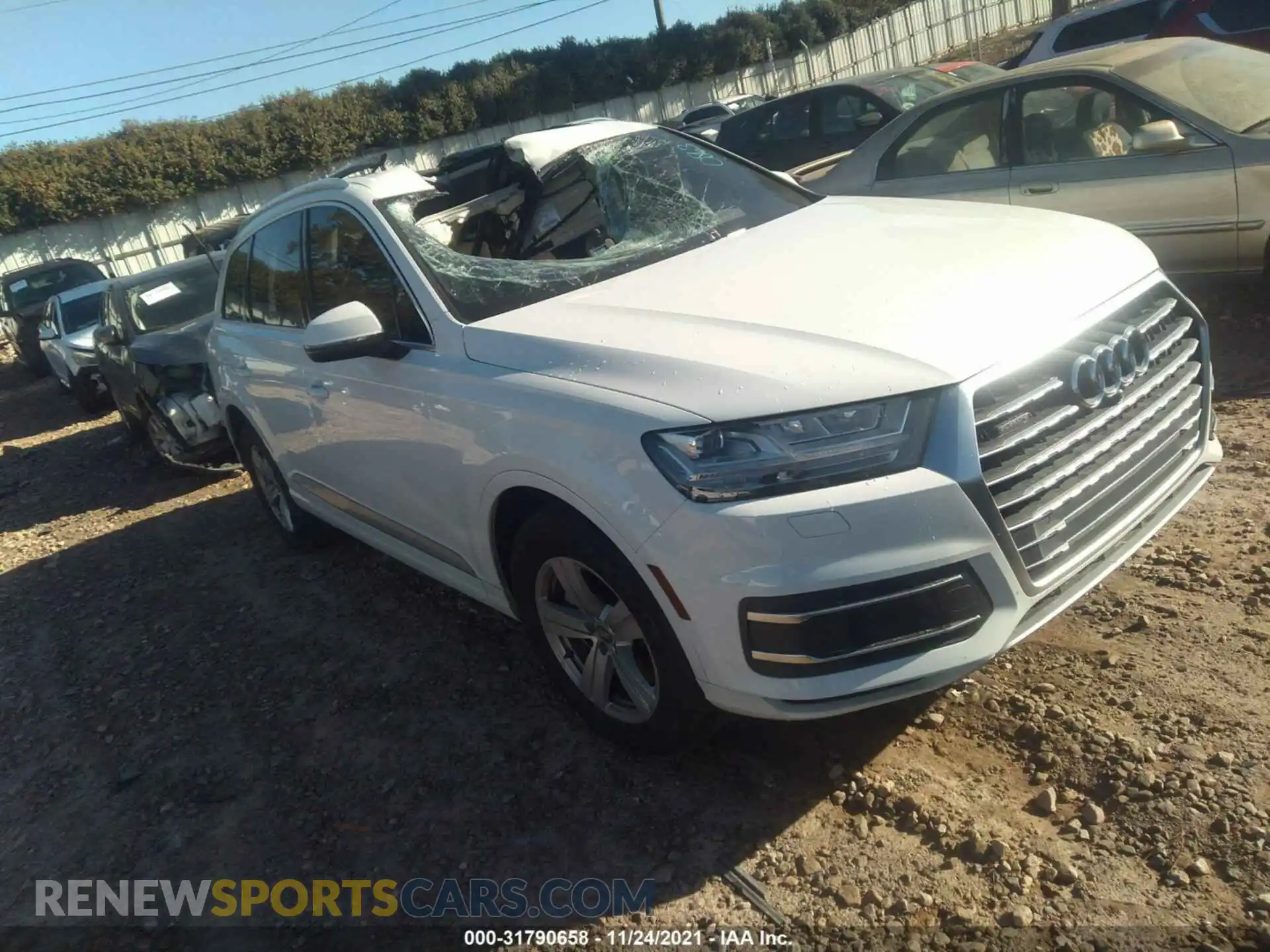 1 Photograph of a damaged car WA1LHAF79KD030863 AUDI Q7 2019