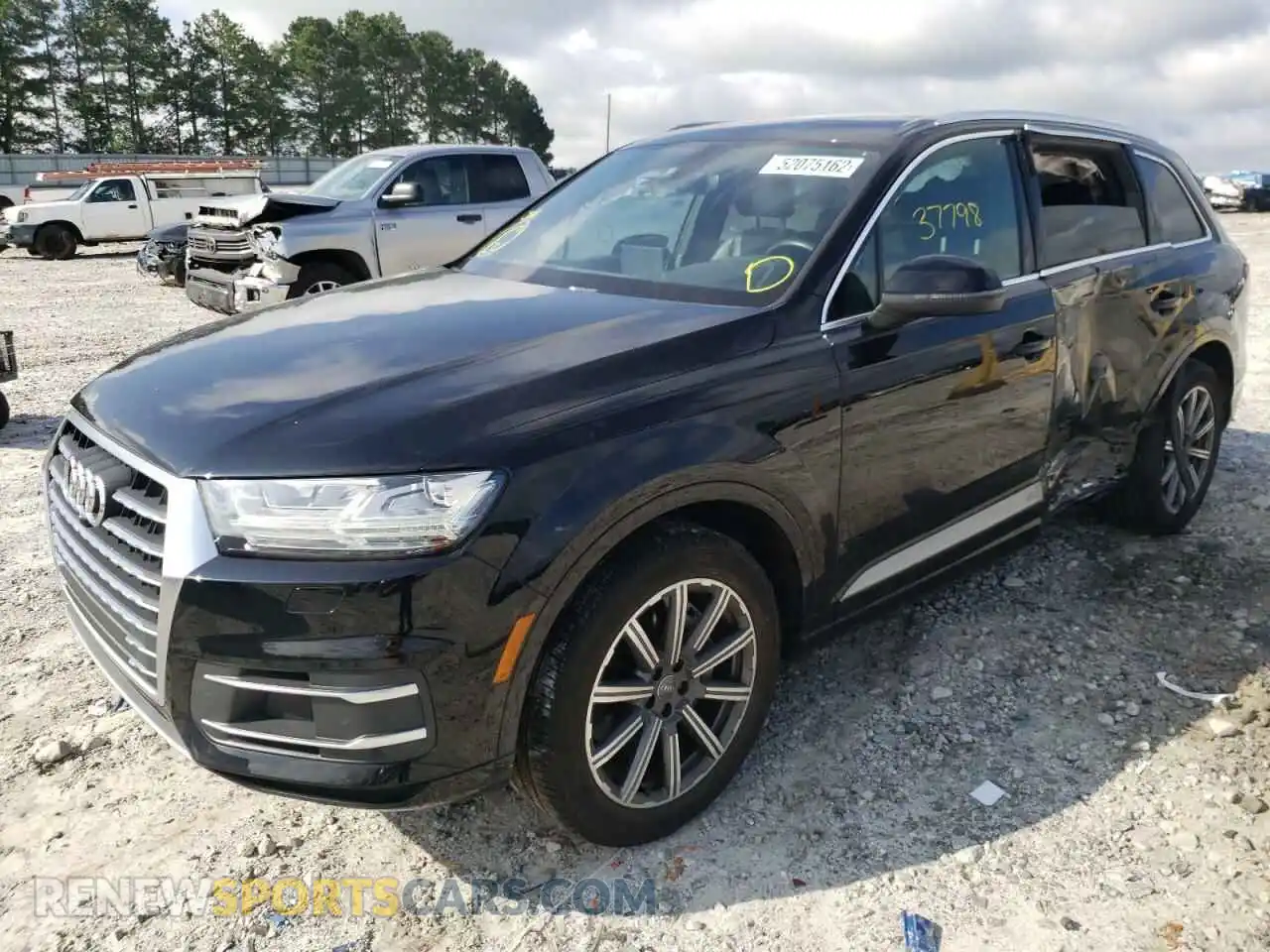 2 Photograph of a damaged car WA1LHAF79KD047033 AUDI Q7 2019