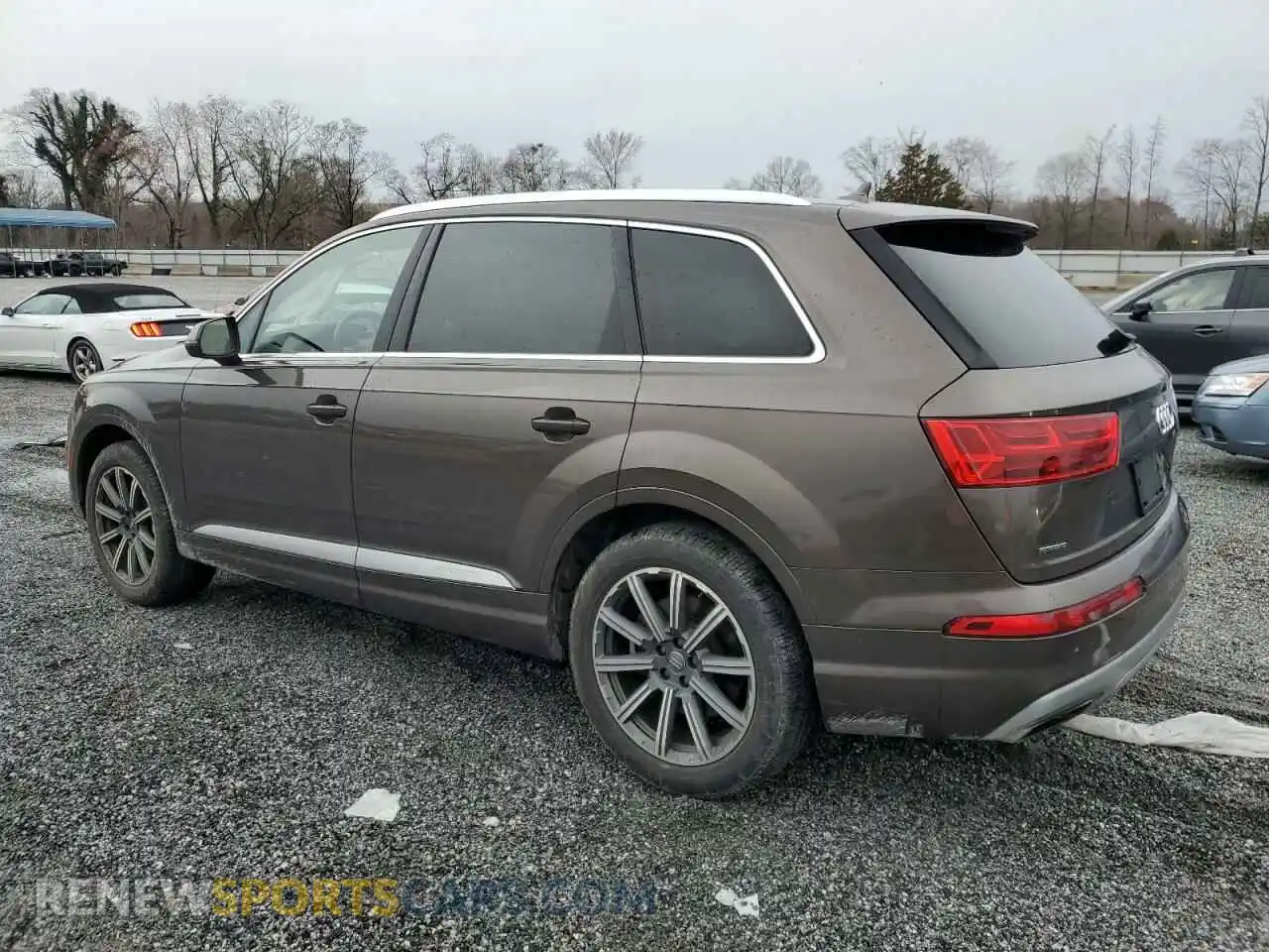 2 Photograph of a damaged car WA1LHAF7XKD046490 AUDI Q7 2019