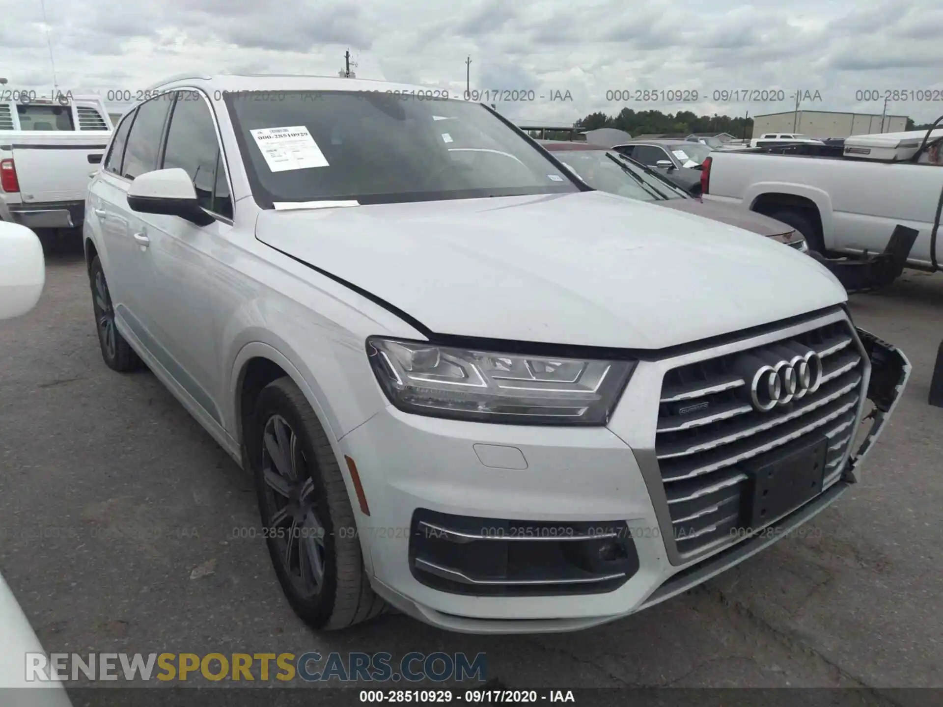 1 Photograph of a damaged car WA1LHAF7XKD048515 AUDI Q7 2019