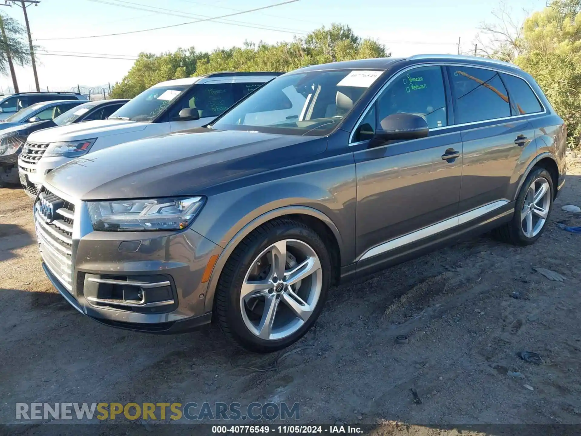 2 Photograph of a damaged car WA1VAAF70KD004536 AUDI Q7 2019