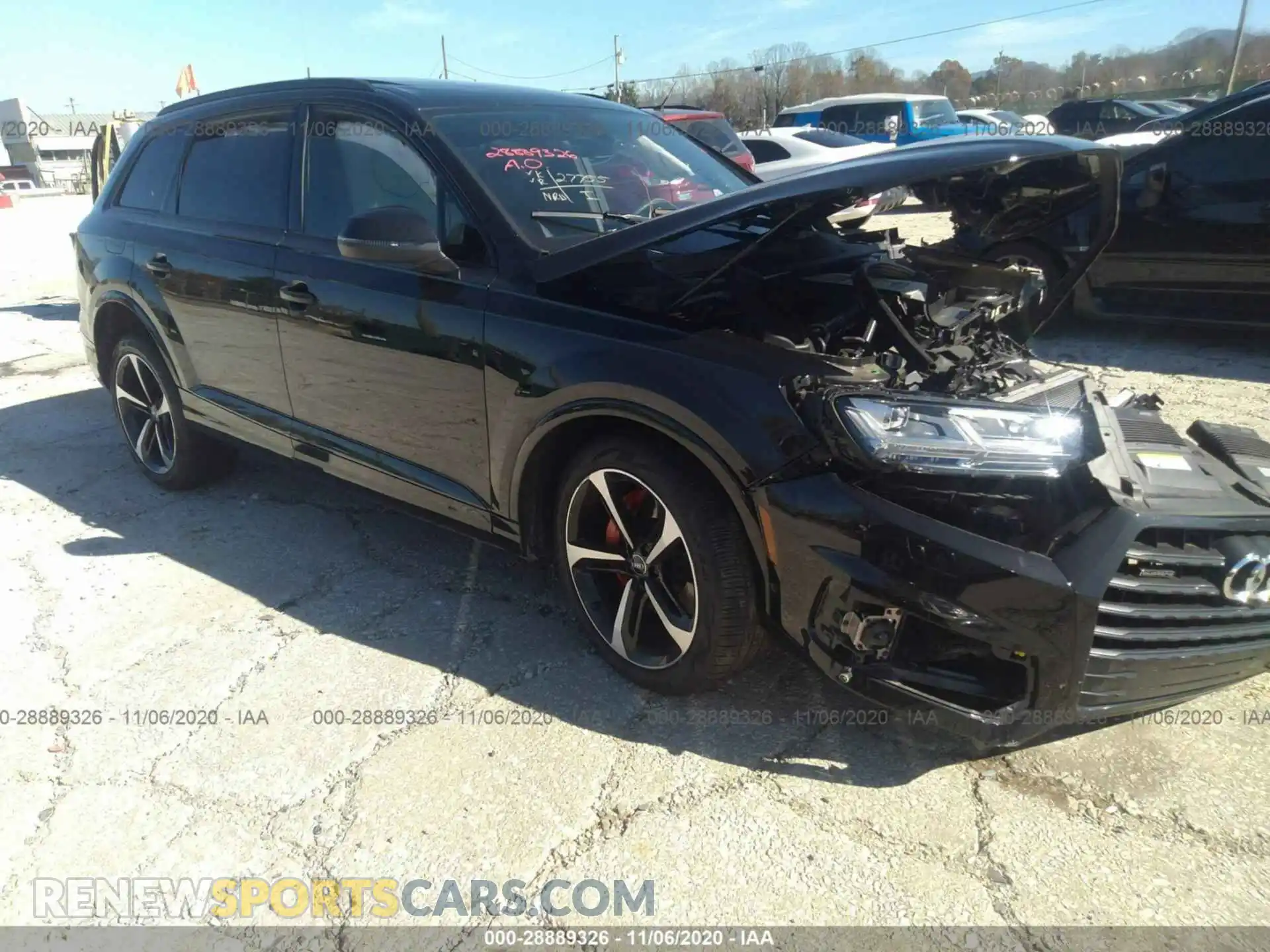 1 Photograph of a damaged car WA1VAAF70KD017660 AUDI Q7 2019