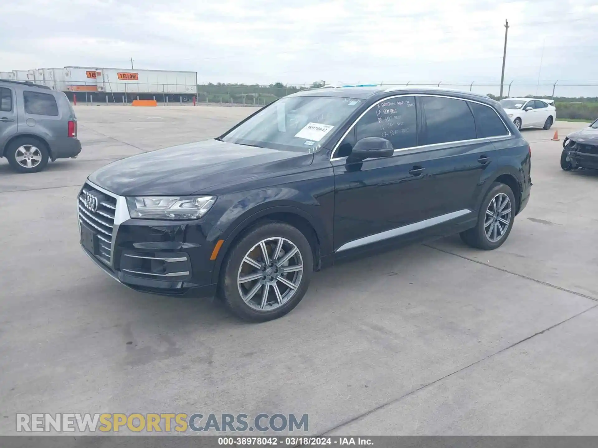 2 Photograph of a damaged car WA1VAAF70KD017738 AUDI Q7 2019