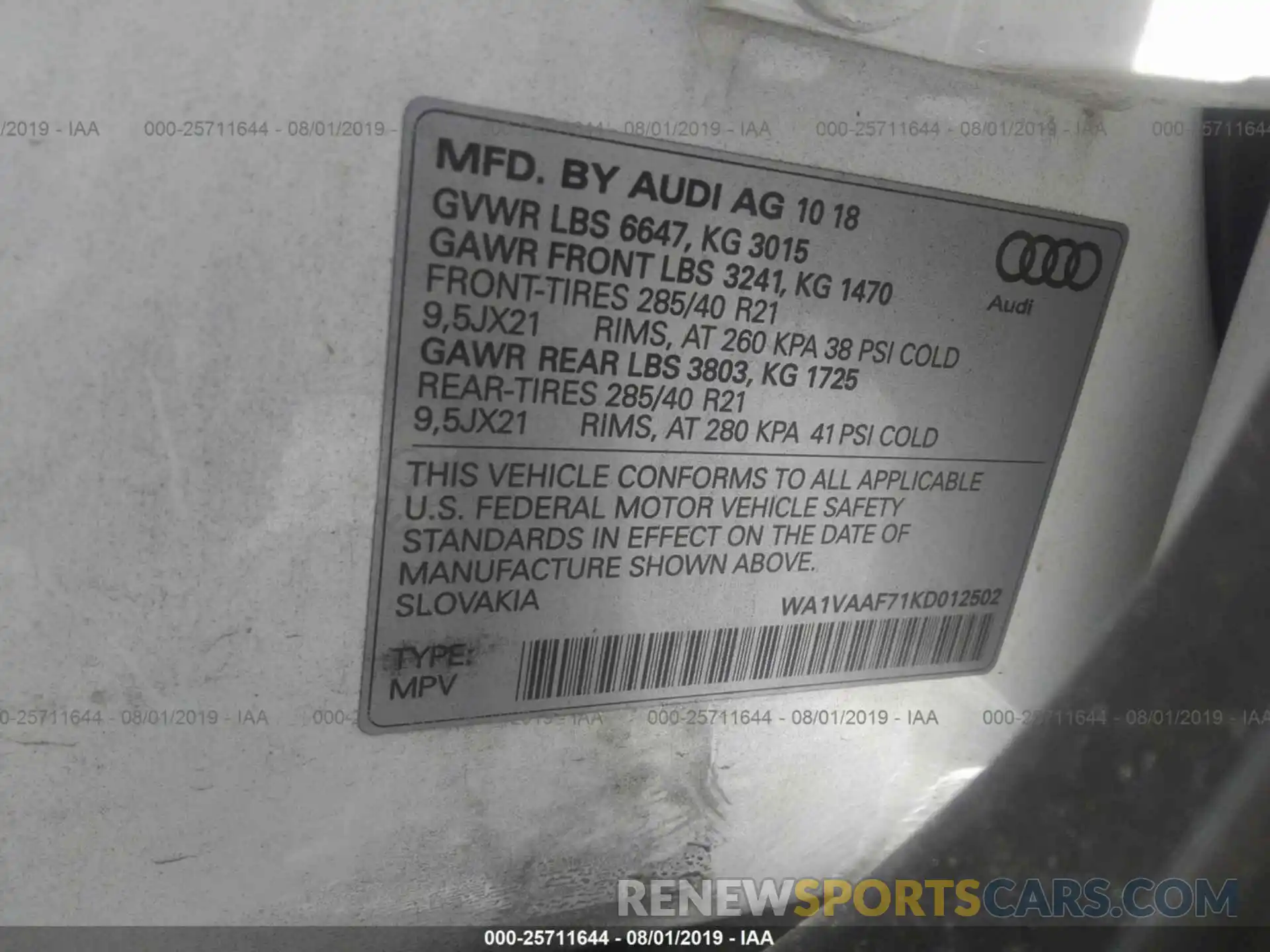 9 Photograph of a damaged car WA1VAAF71KD012502 AUDI Q7 2019