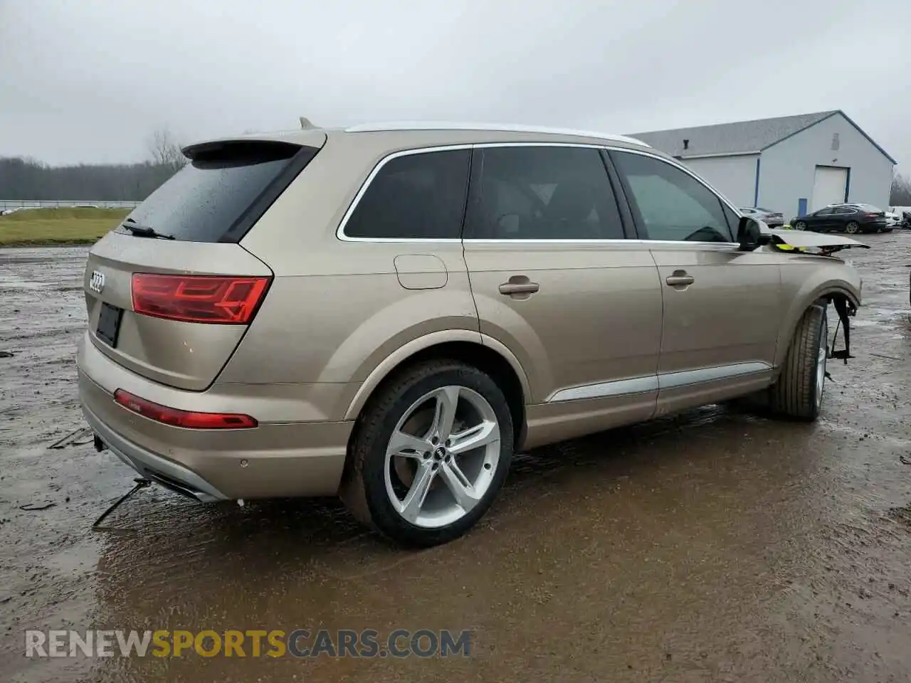 3 Photograph of a damaged car WA1VAAF71KD024245 AUDI Q7 2019