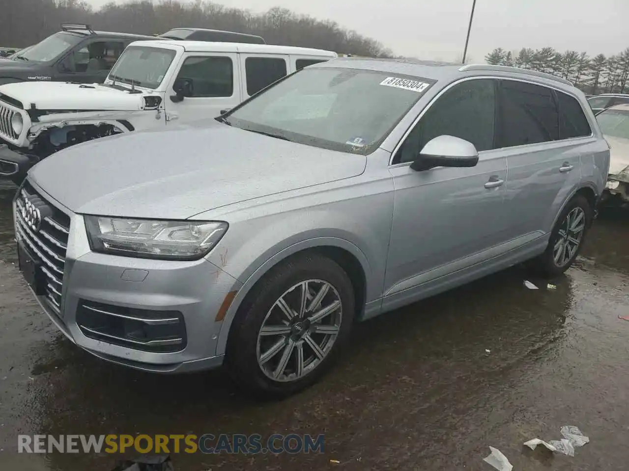 1 Photograph of a damaged car WA1VAAF72KD019622 AUDI Q7 2019