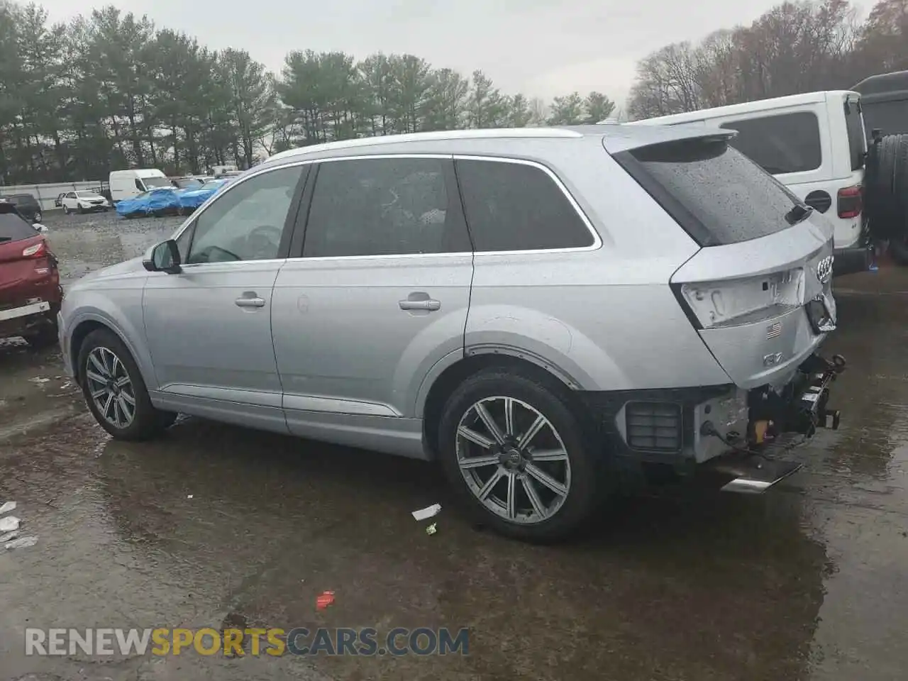 2 Photograph of a damaged car WA1VAAF72KD019622 AUDI Q7 2019