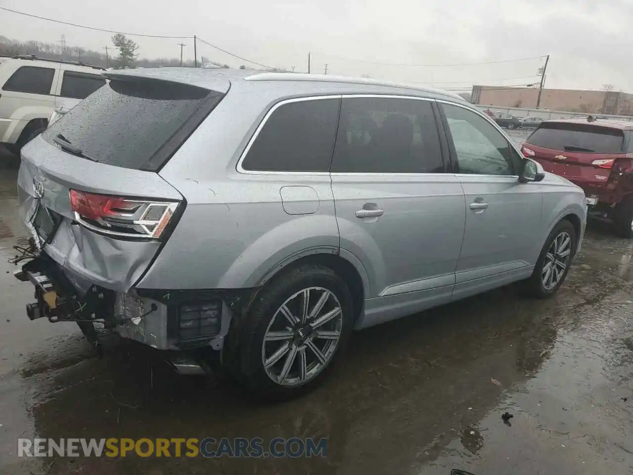 3 Photograph of a damaged car WA1VAAF72KD019622 AUDI Q7 2019