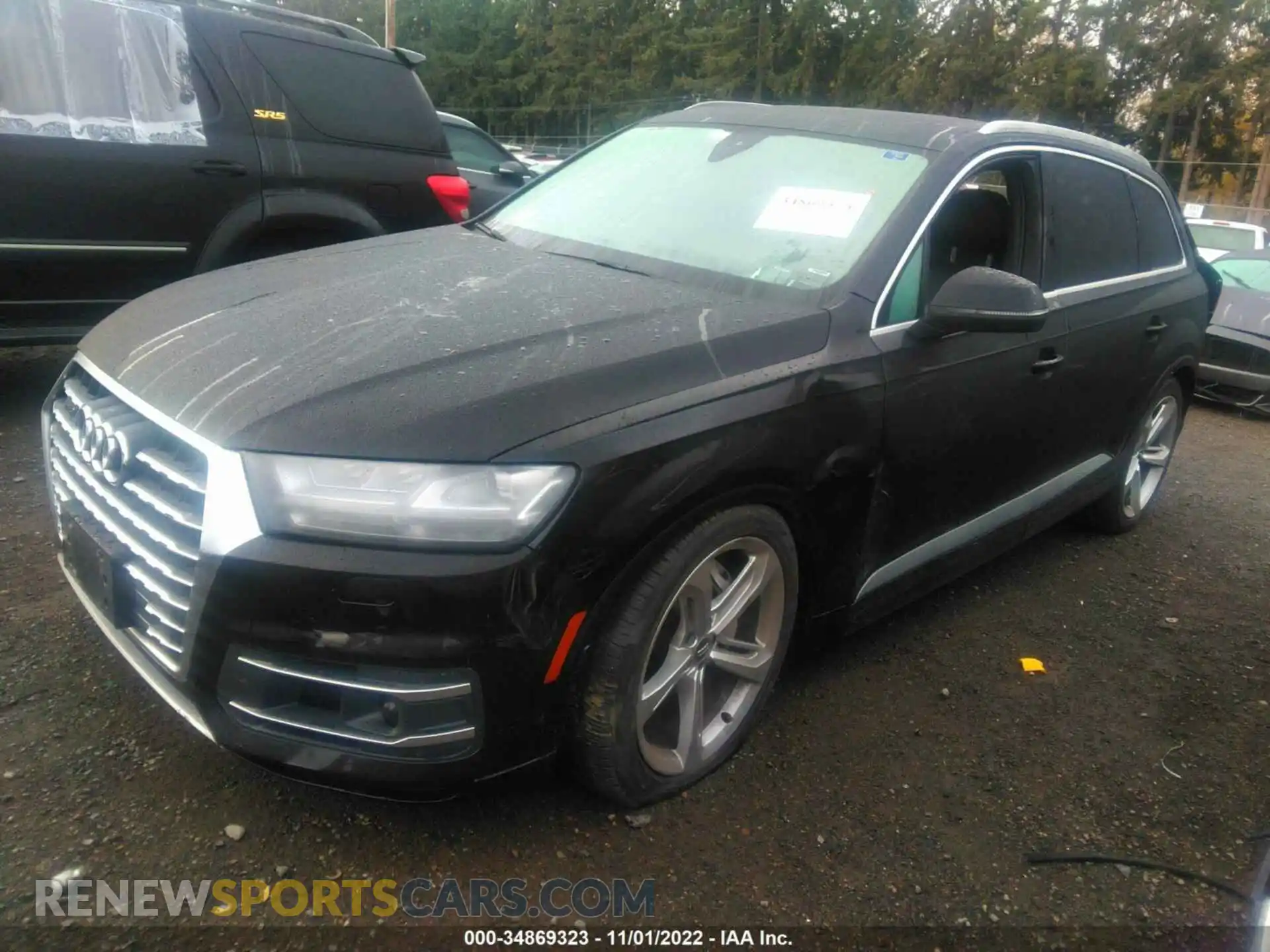 2 Photograph of a damaged car WA1VAAF72KD019670 AUDI Q7 2019