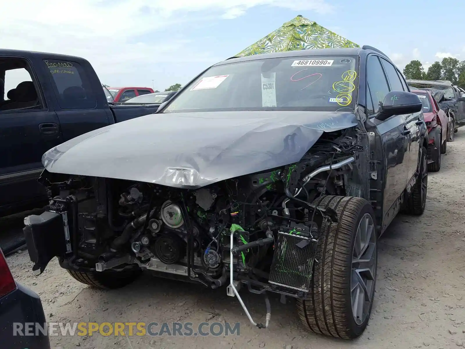 2 Photograph of a damaged car WA1VAAF76KD005559 AUDI Q7 2019