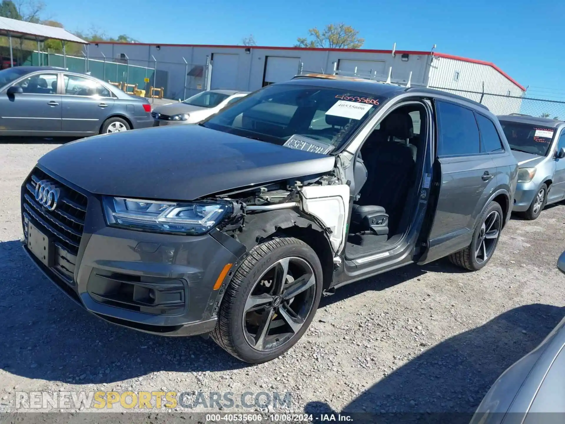 2 Photograph of a damaged car WA1VAAF76KD036083 AUDI Q7 2019