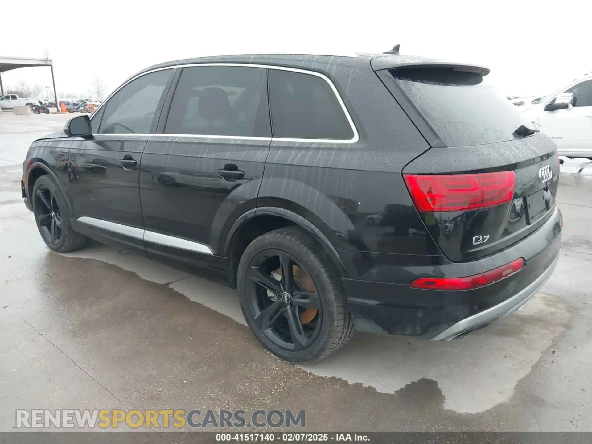 3 Фотография поврежденного автомобиля WA1VAAF77KD024993 AUDI Q7 2019