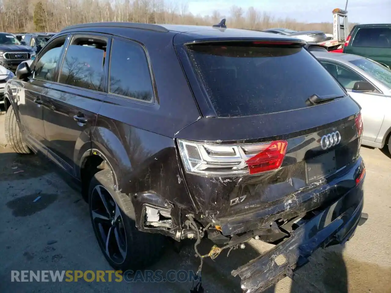 3 Photograph of a damaged car WA1VAAF79KD025899 AUDI Q7 2019