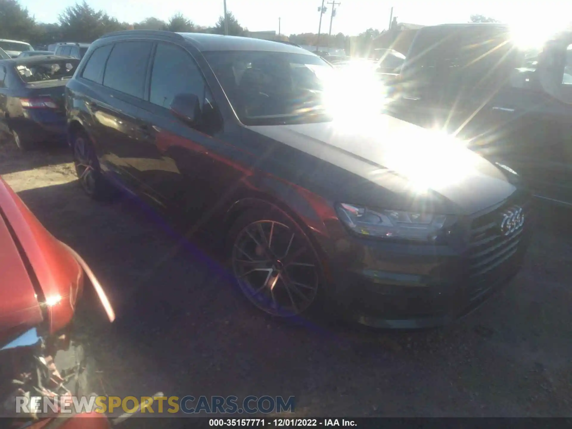 1 Photograph of a damaged car WA1VABF78KD036494 AUDI Q7 2019