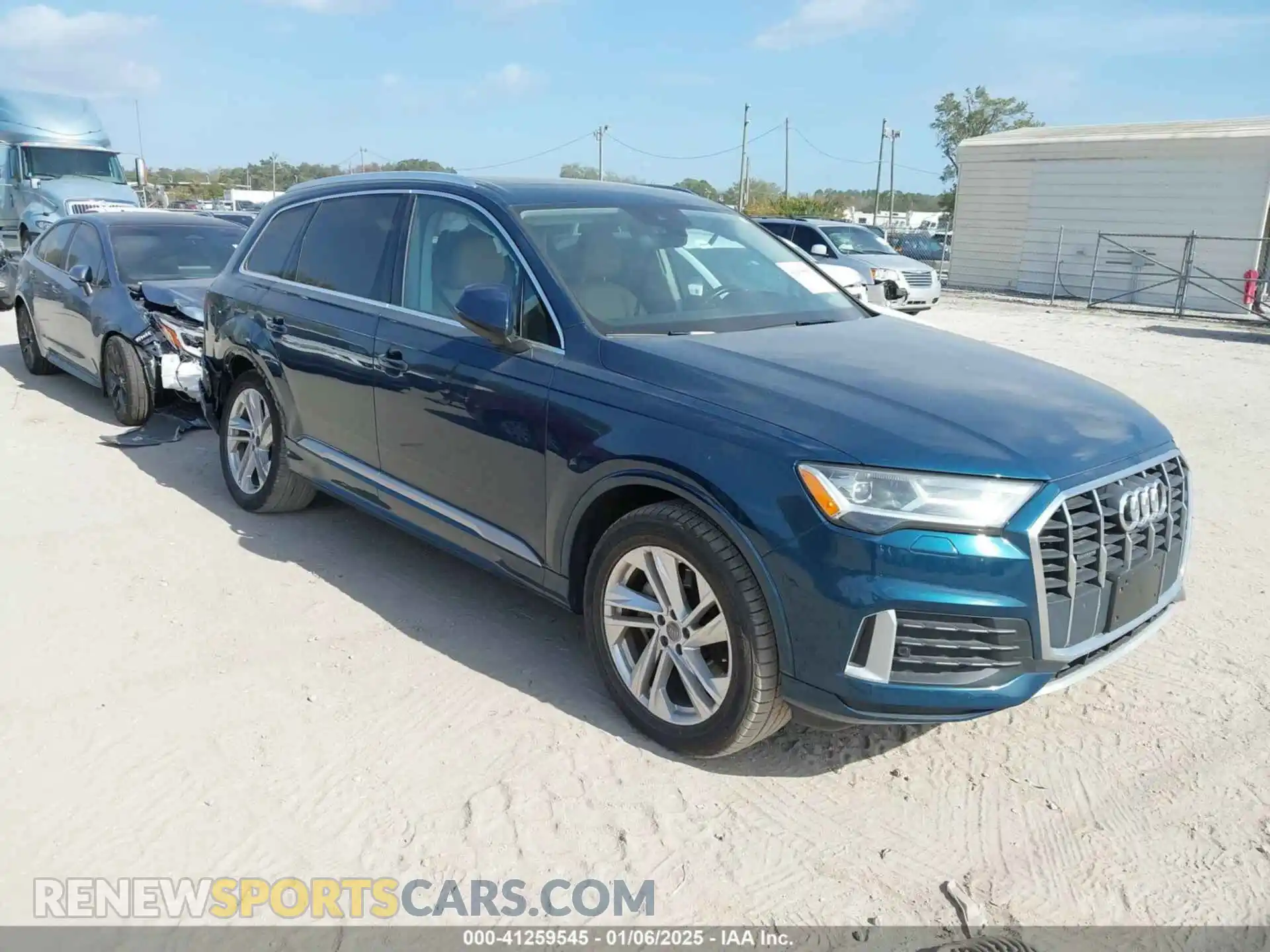 1 Photograph of a damaged car WA1AJAF75LD011384 AUDI Q7 2020