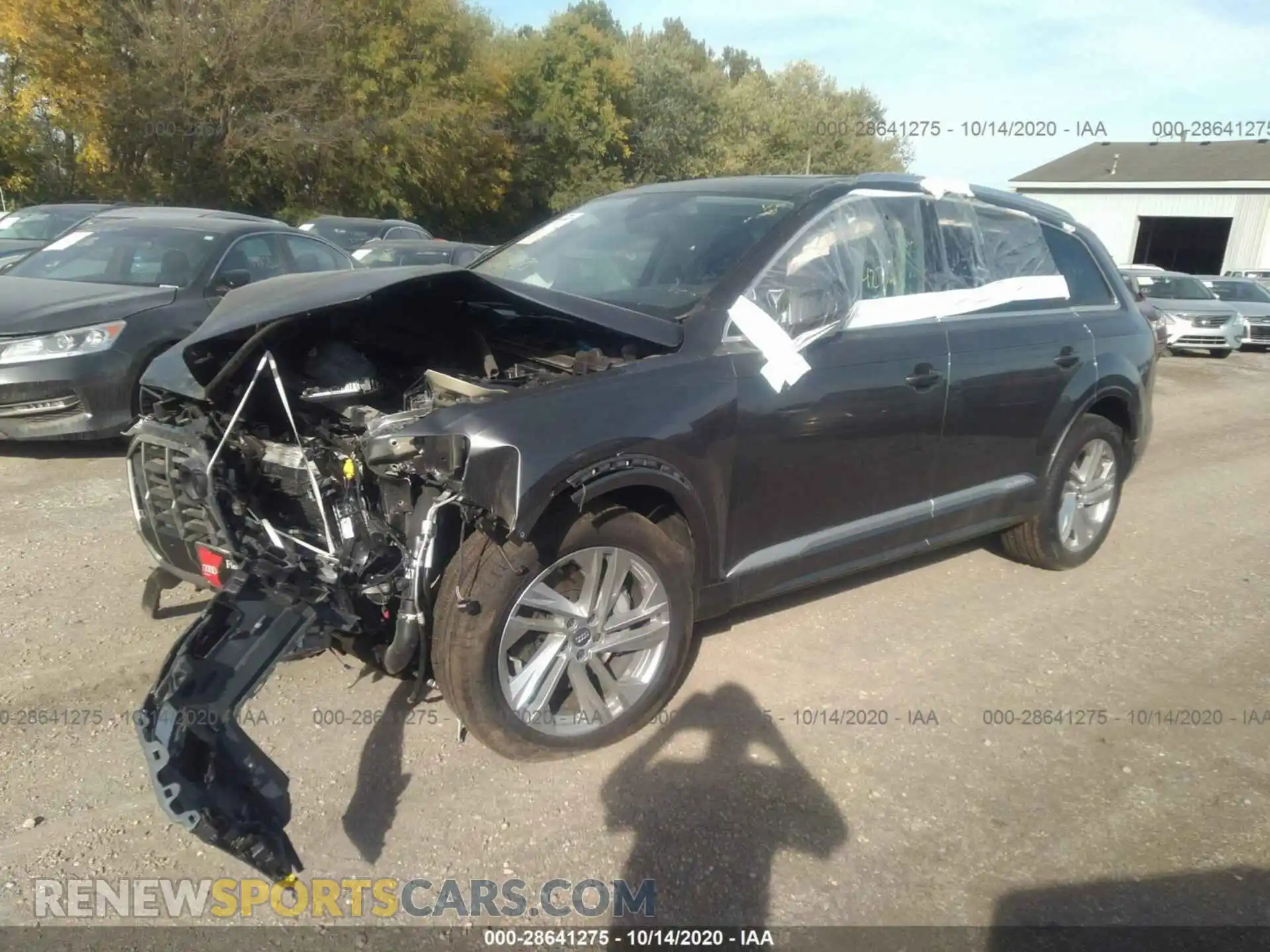 2 Photograph of a damaged car WA1LJAF70LD011527 AUDI Q7 2020