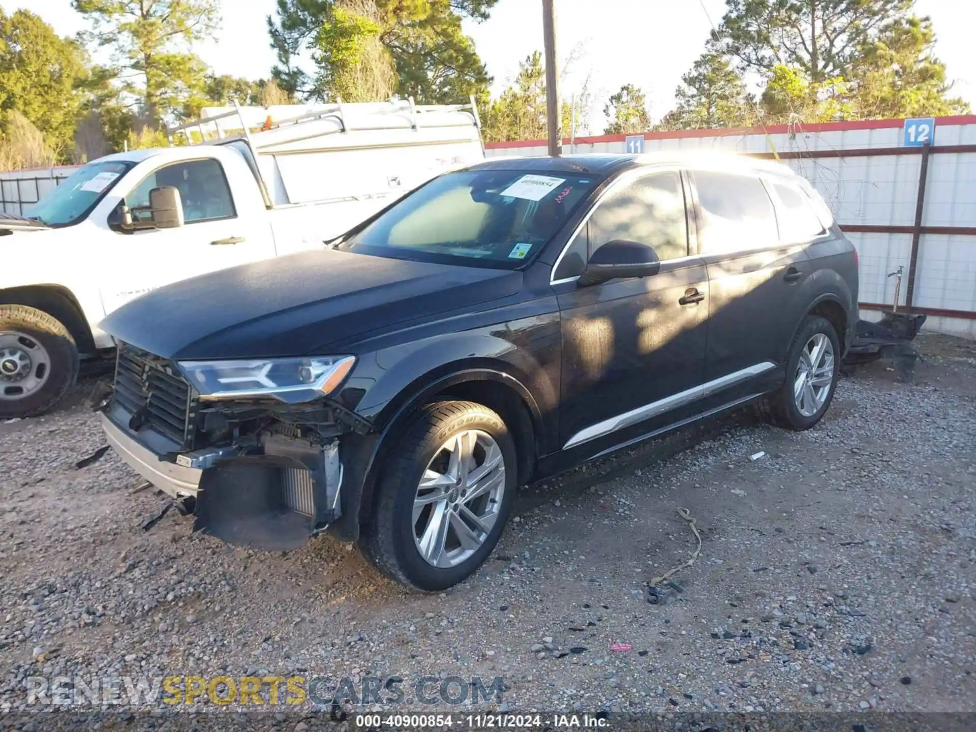 2 fotografías del automóvil dañado WA1LXAF71LD001510 AUDI Q7 2020