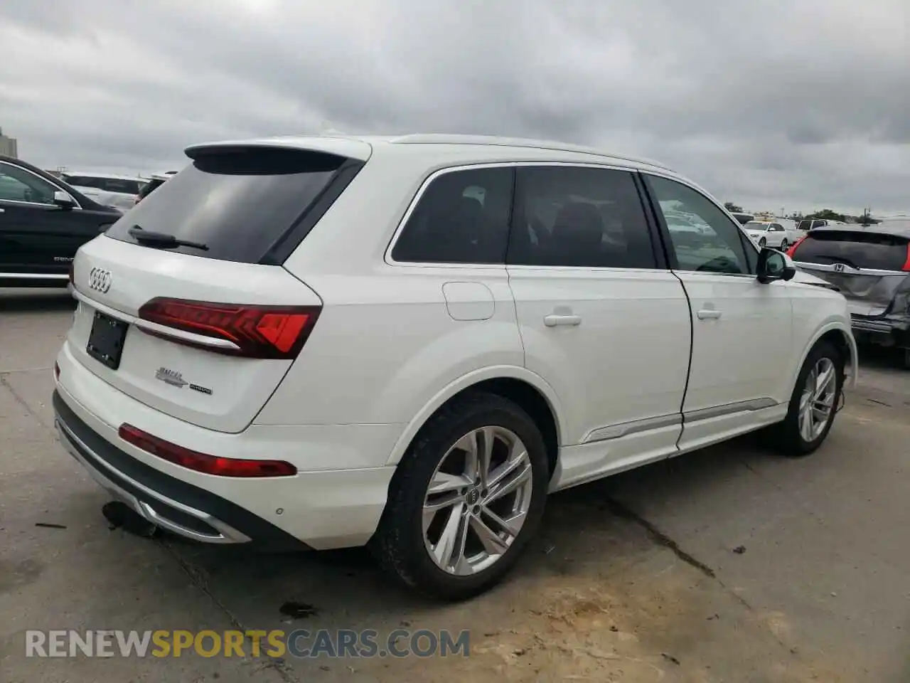 3 Фотография поврежденного автомобиля WA1LXAF72LD002715 AUDI Q7 2020
