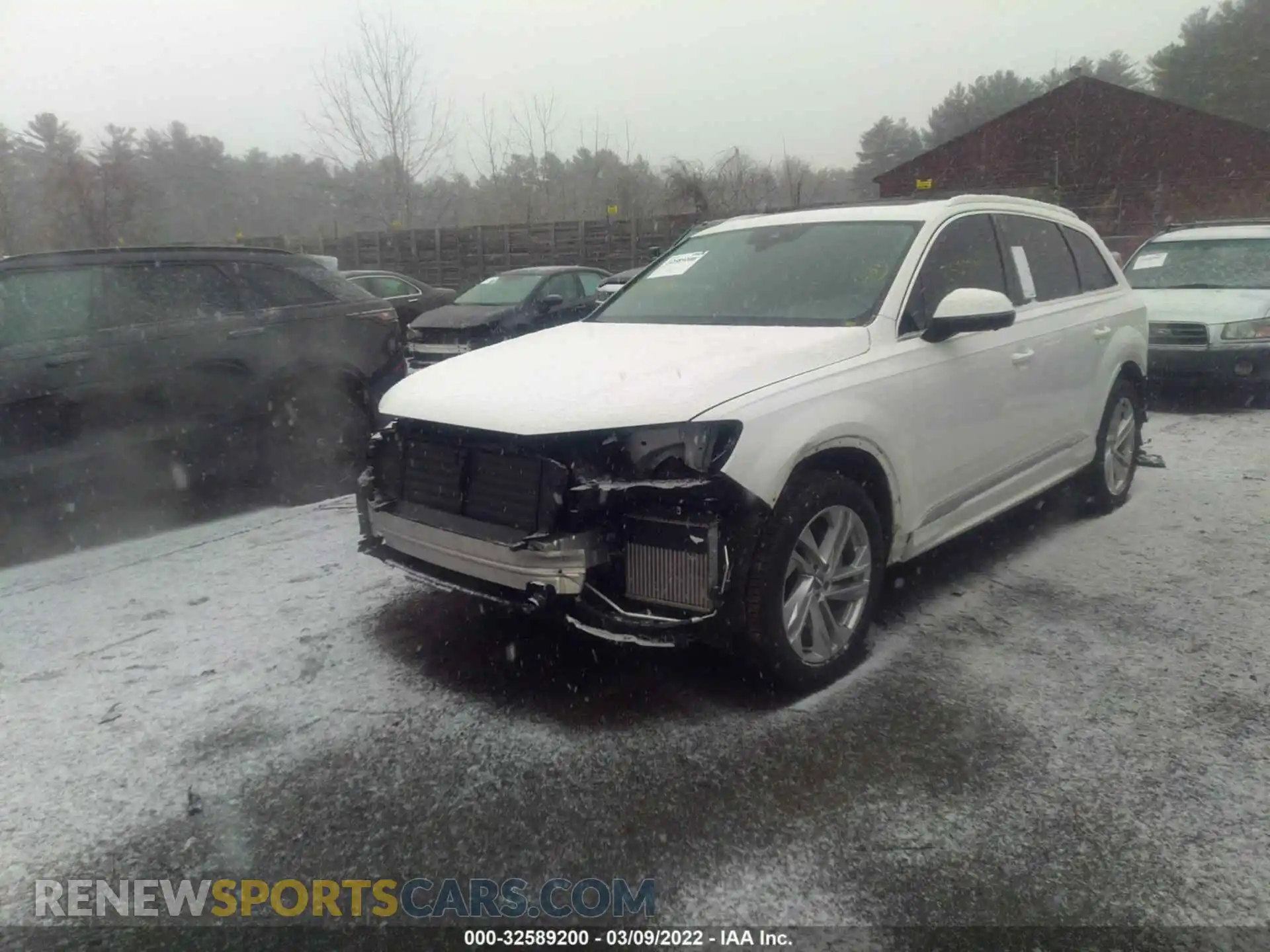 2 Photograph of a damaged car WA1LXAF73LD002089 AUDI Q7 2020