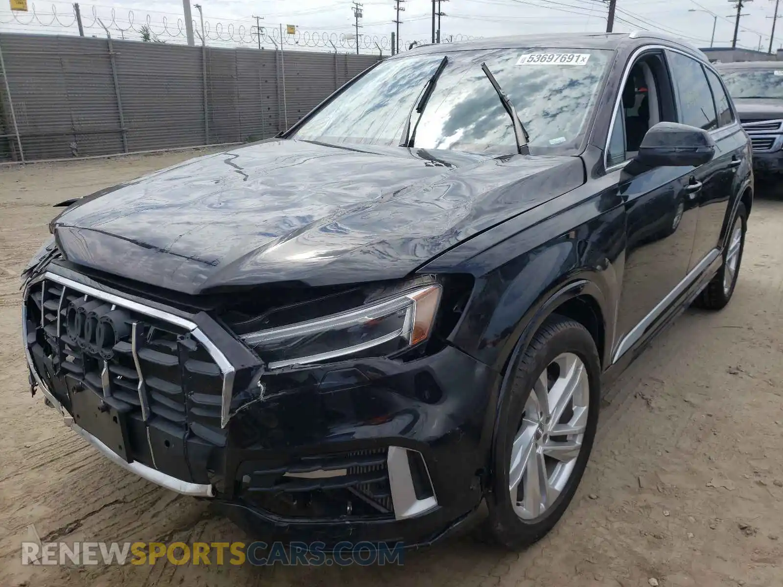 2 Photograph of a damaged car WA1LXAF73LD002173 AUDI Q7 2020